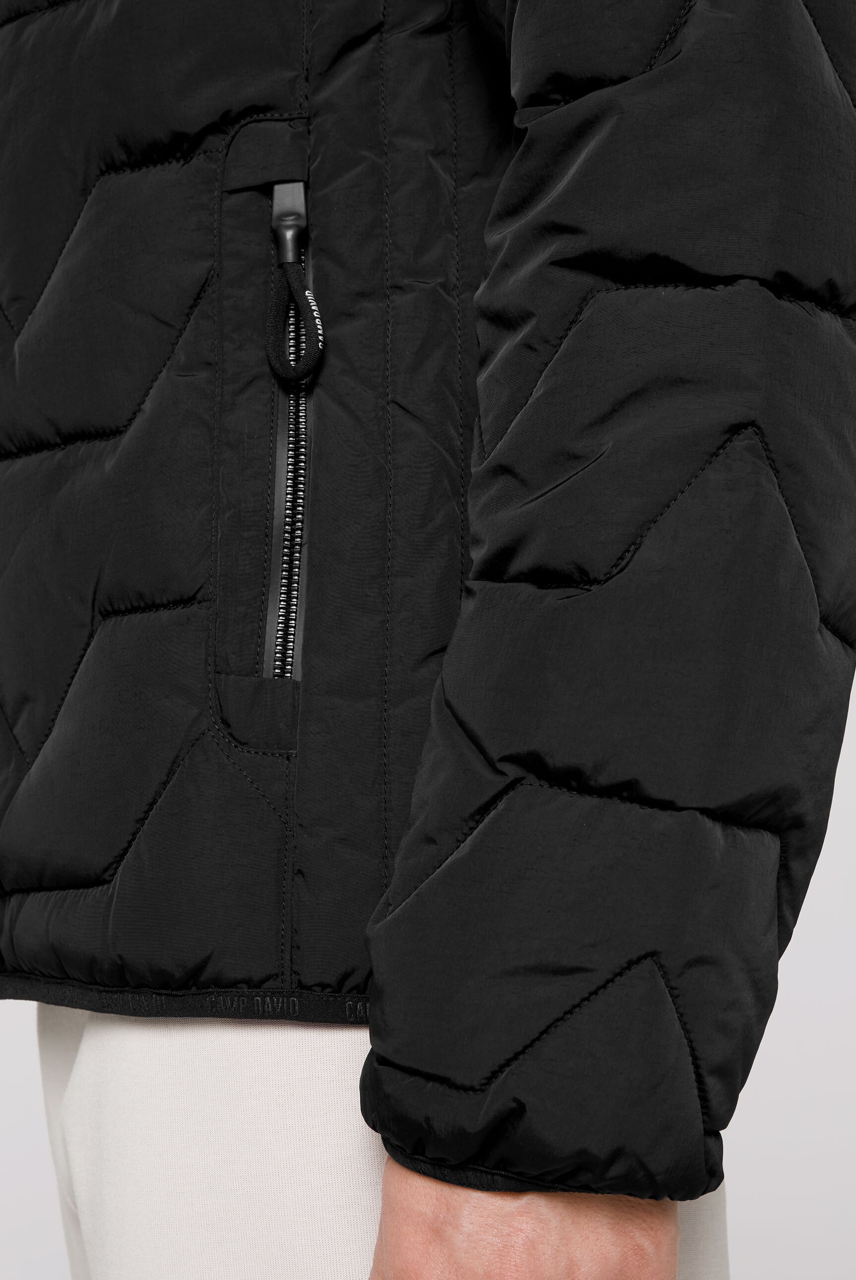 CAMP DAVID Winterjacke, mit Kapuze, mit elastischem Saumabschluss