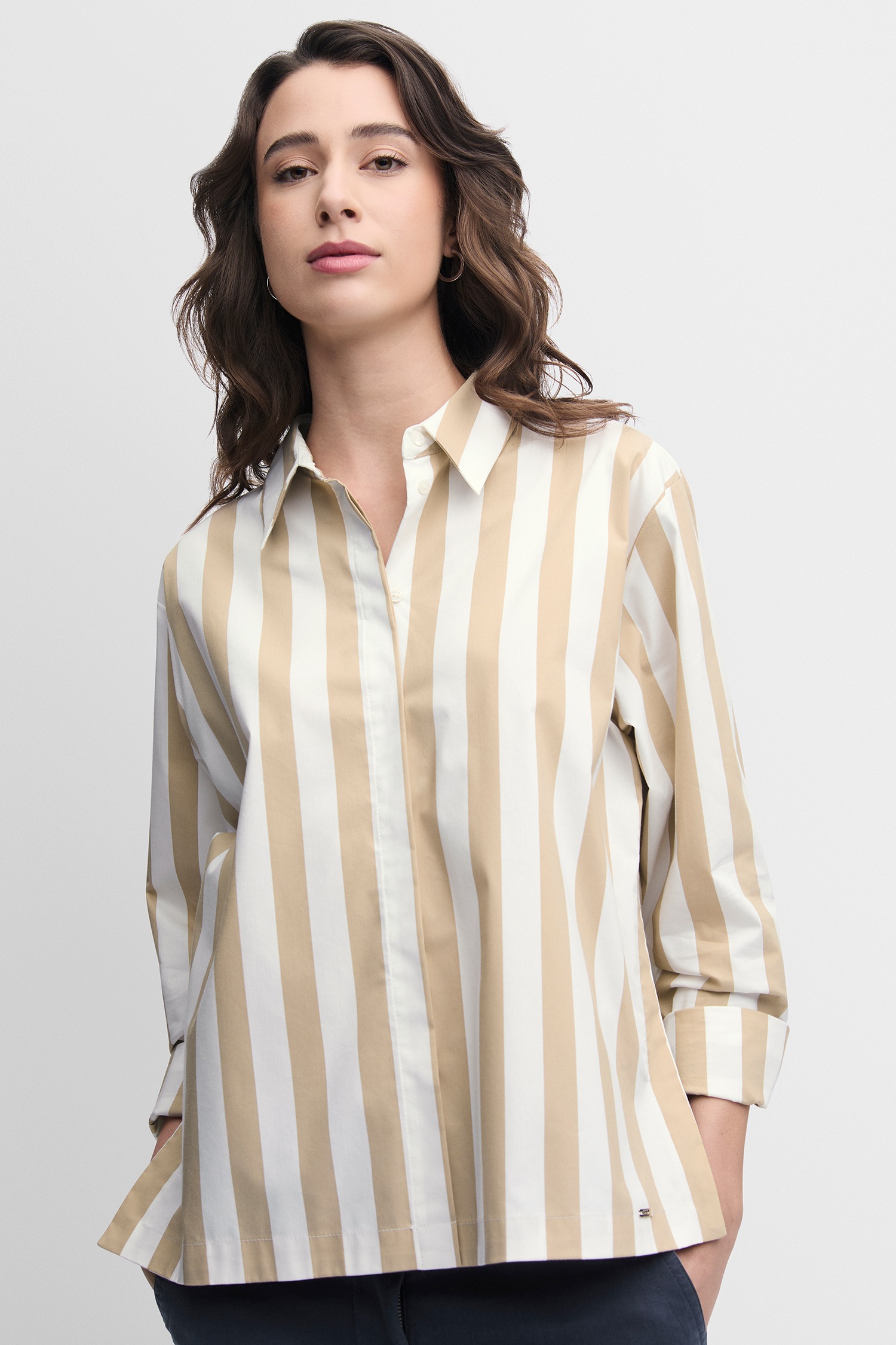 Cinque Langarmbluse »CIPIXIE« Hemdblusenkragen, verdeckte Knopfleiste, gerader Schnitt