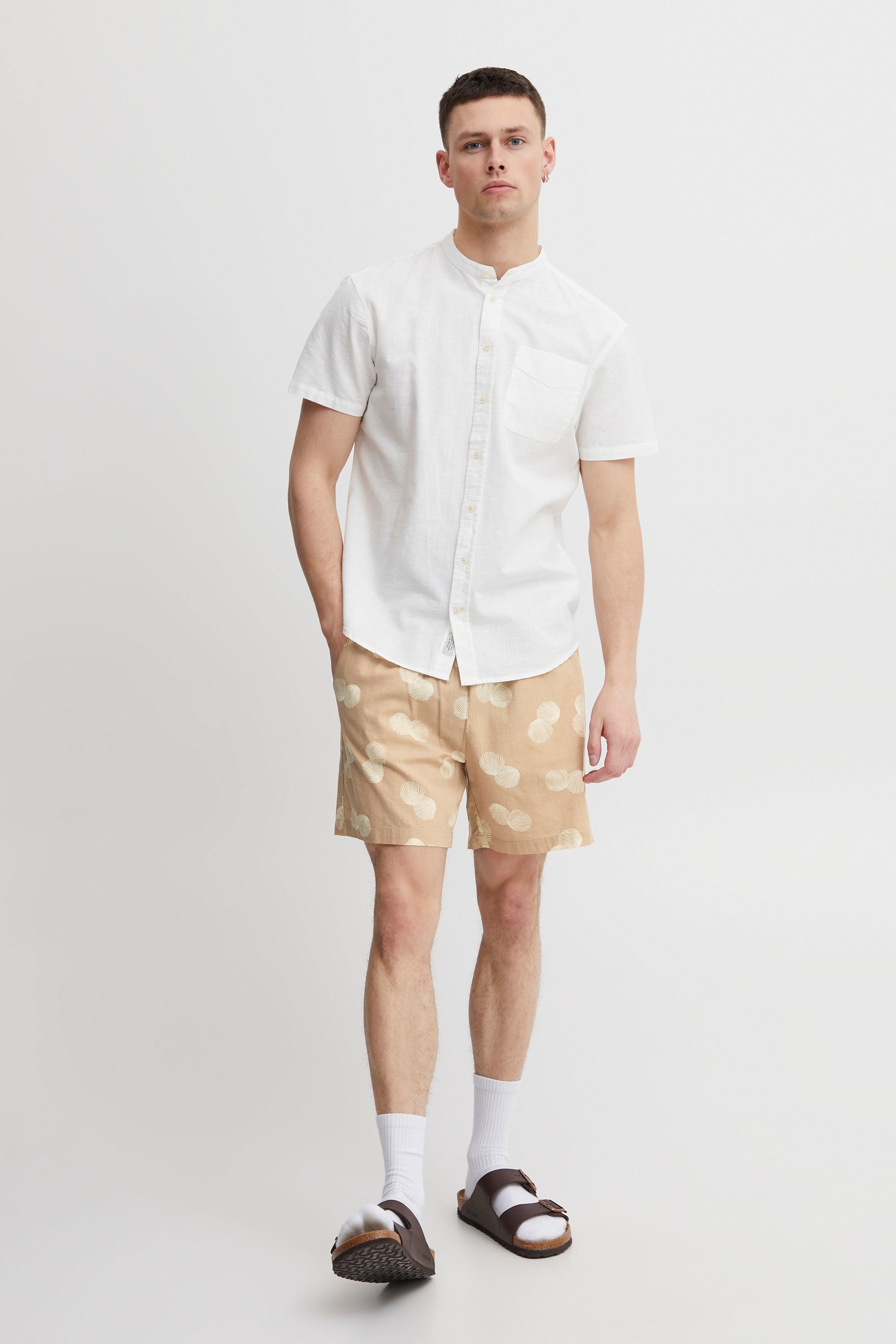 Thumbnail - Blend Chinoshorts "BHShorts" Stilvolle Chino Shorts mit Eingrifftaschen