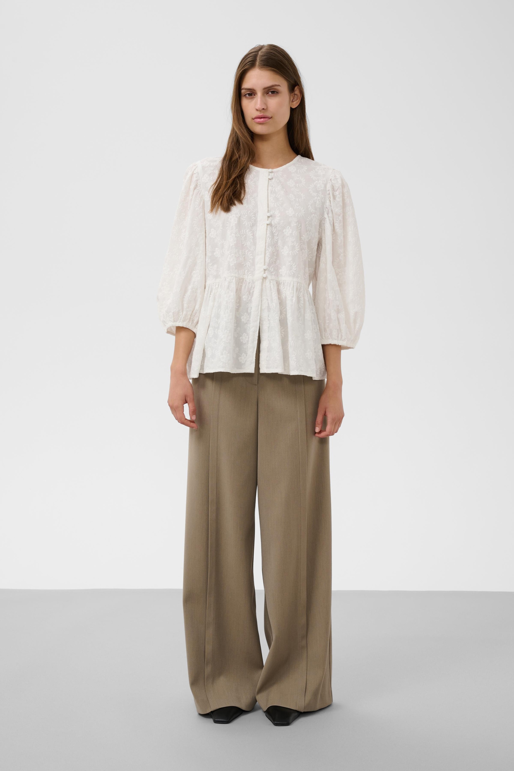 SOAKED IN LUXURY Kurzarmbluse »Damen Bluse kurzarm SLIsja«