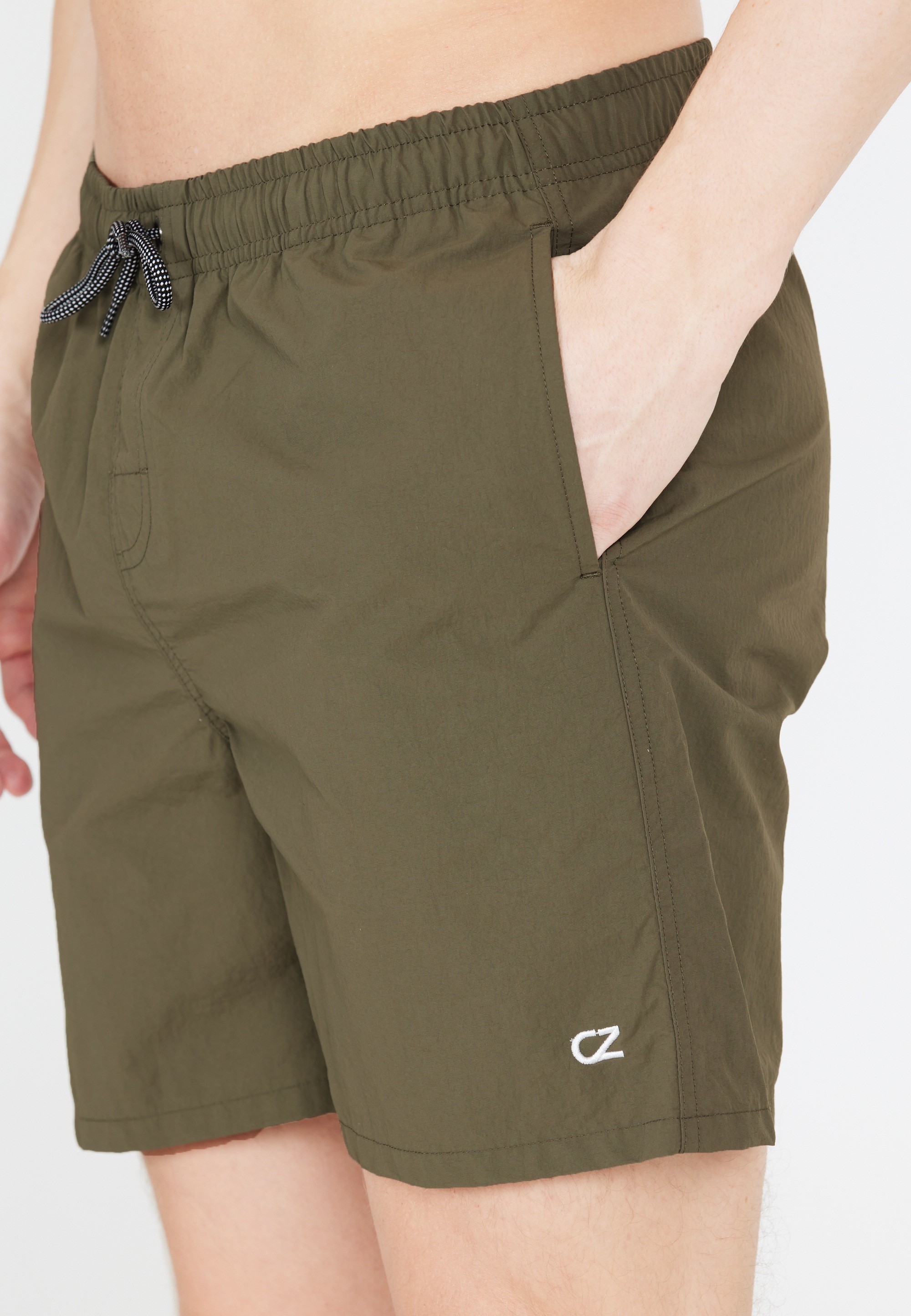 CRUZ Badehose »Eyemouth«, mit atmungsaktiver Eigenschaft