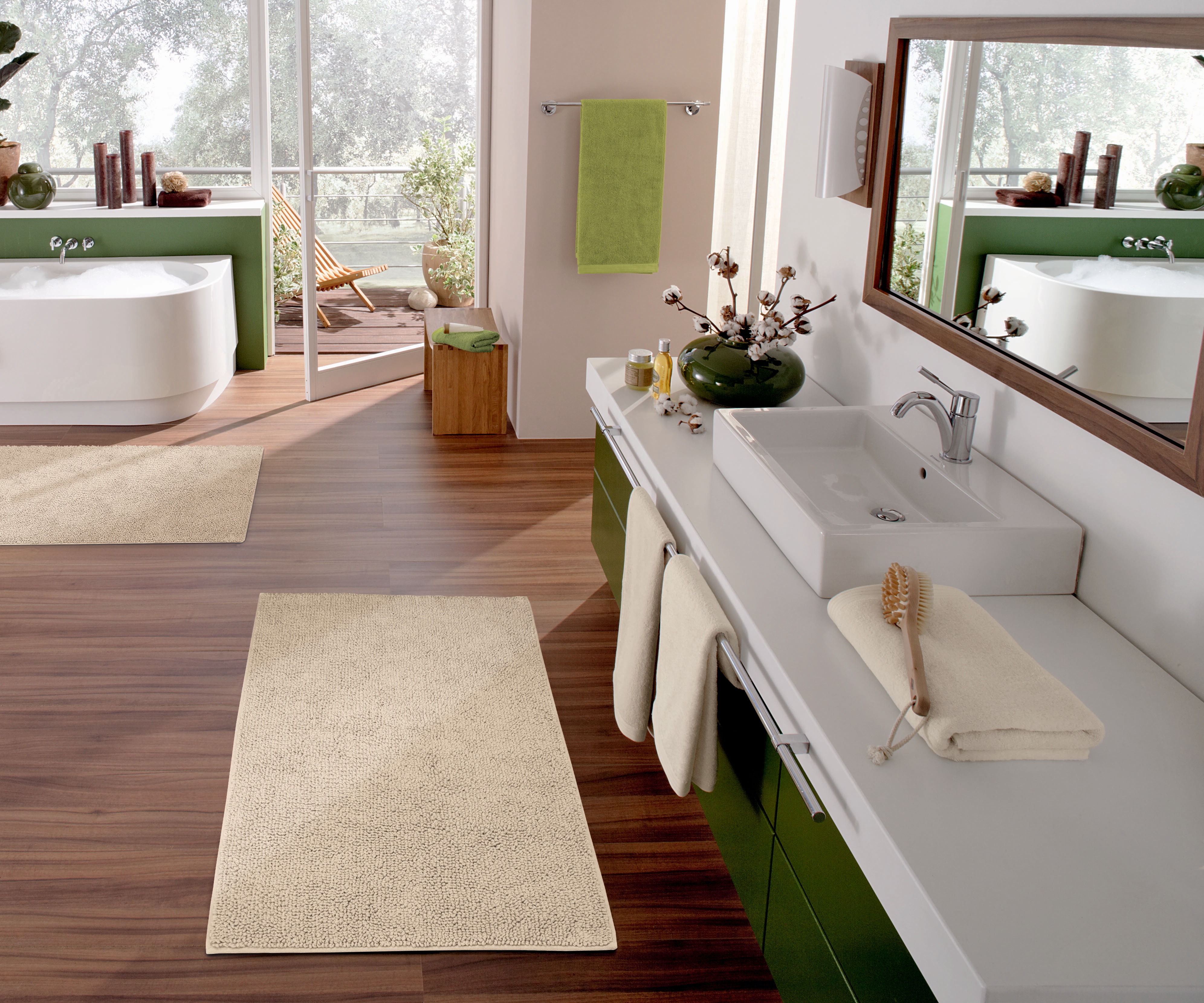 Kleine Wolke Badematte "Chrissy, Badvorleger, Badezimmer Teppich" Höhe 10 mm rutschhemmend beschichtet beidseitig nutzbar fußbodenheizungsgeeignet Badteppich, Uni Farben