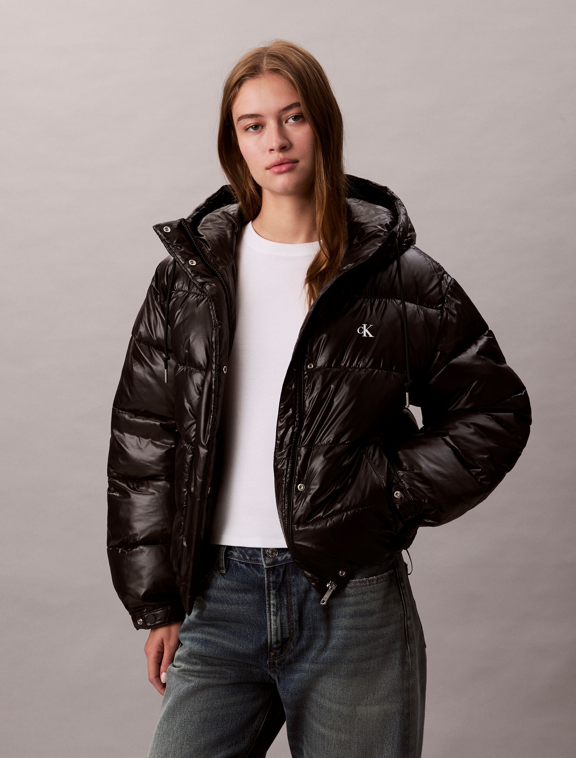 Calvin Klein Jeans Steppjacke »SHINE PUFFER«, mit Kapuze, regular fit, mit Kapuze, glänzendes Material