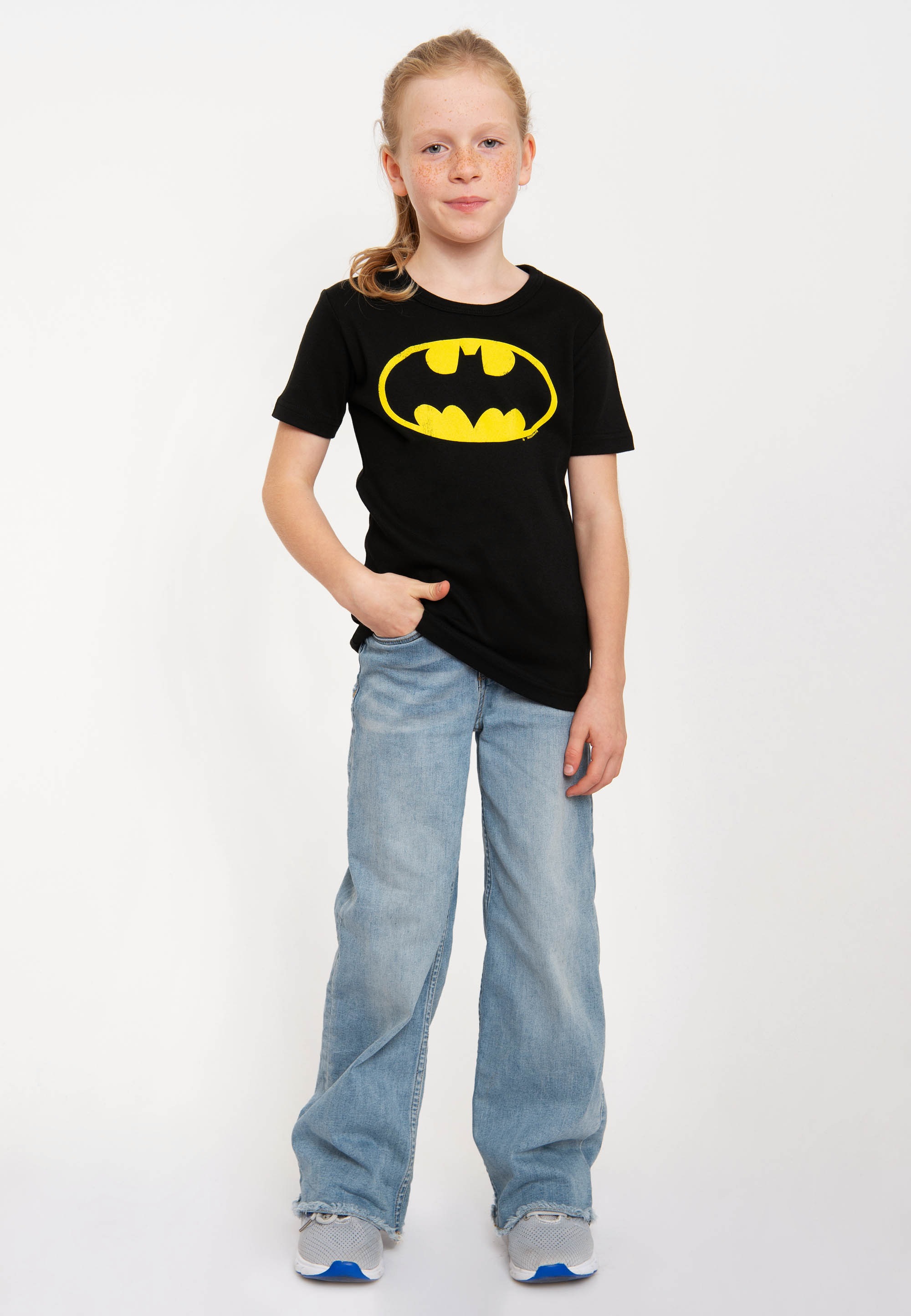 LOGOSHIRT T-Shirt »Batman«, mit Superhelden Logo-Druck
