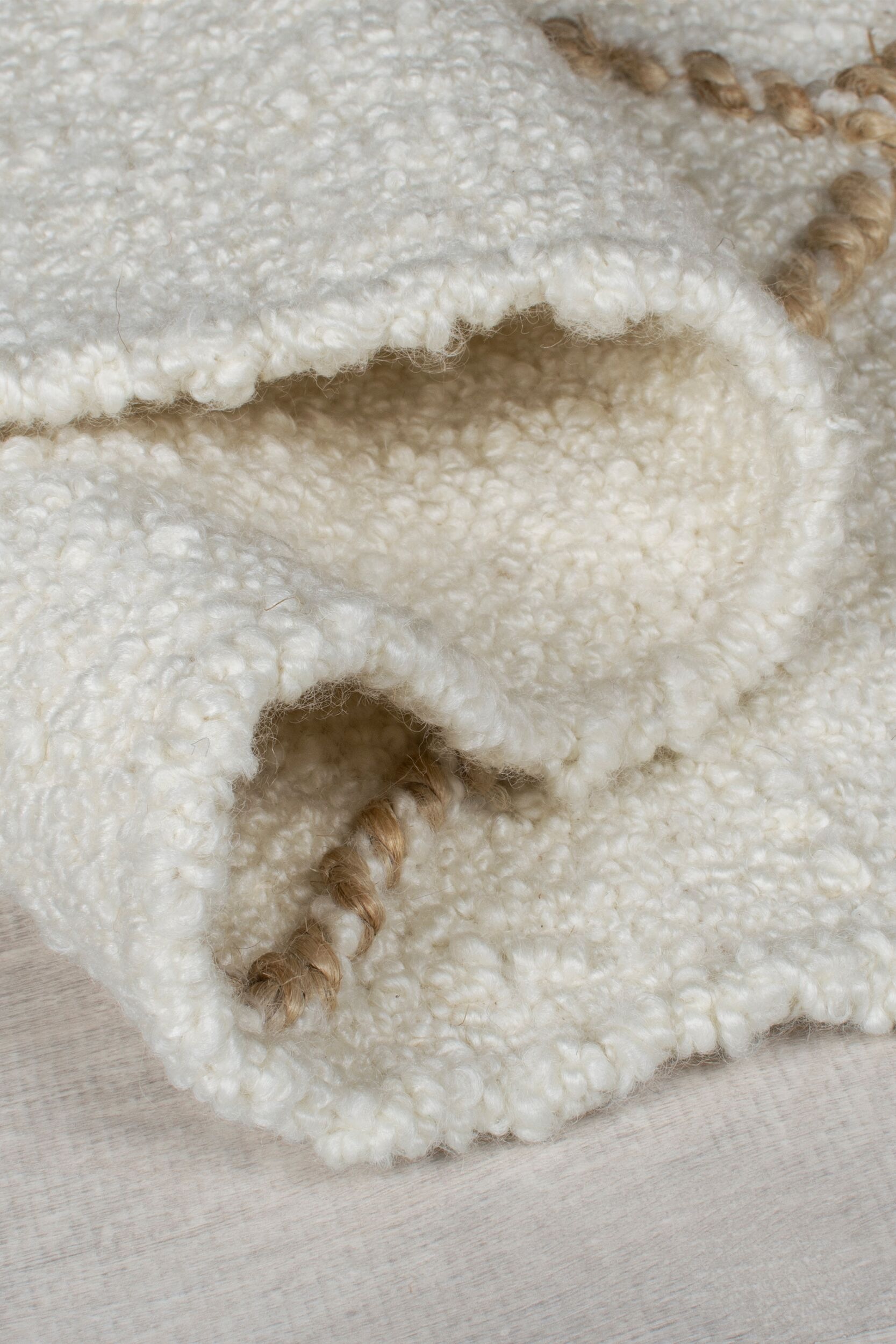 FLAIR RUGS Teppich »ASTERA«, rechteckig, 2 mm Höhe, Boucle-Effekt Hoch-Tief-Flor