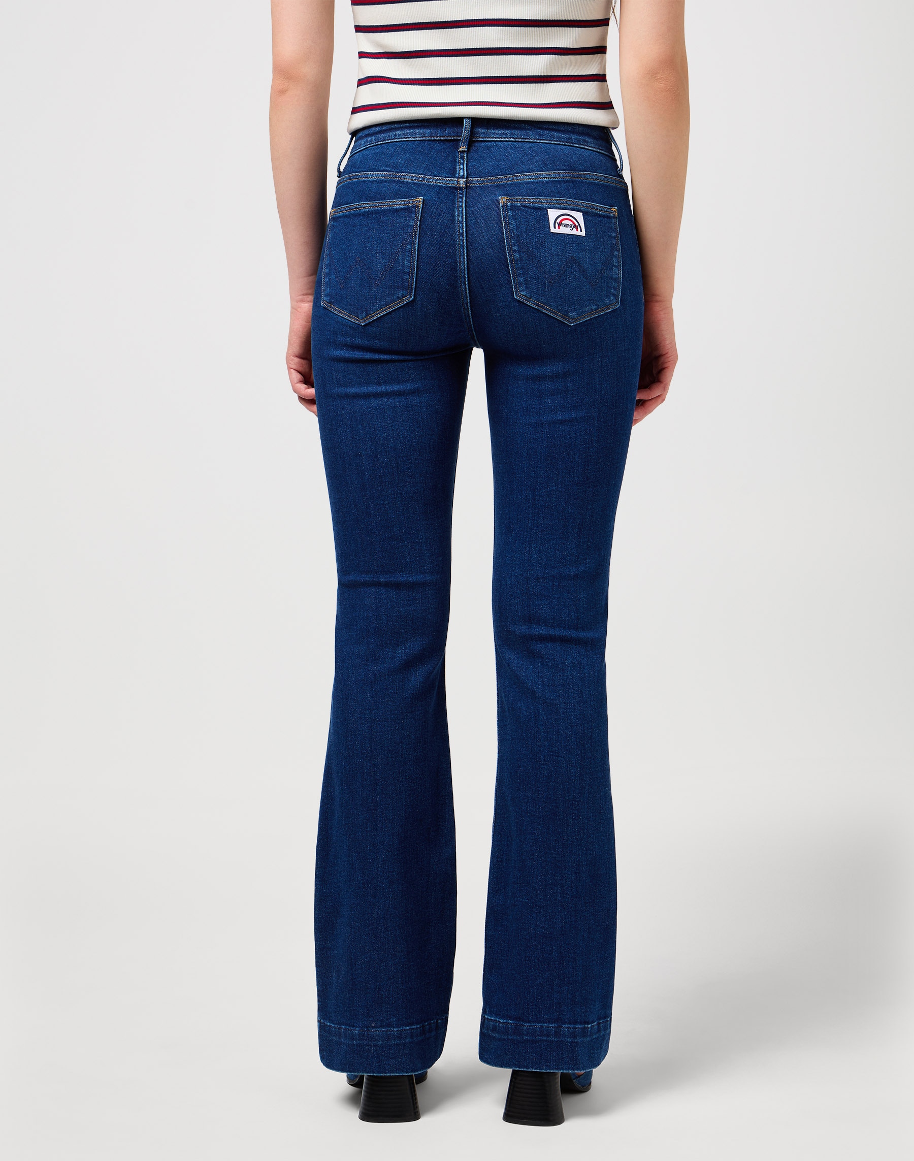 Wrangler Bootcut-Jeans "Flare", im Retro-Design mit ausgestelltem Bein günstig online kaufen