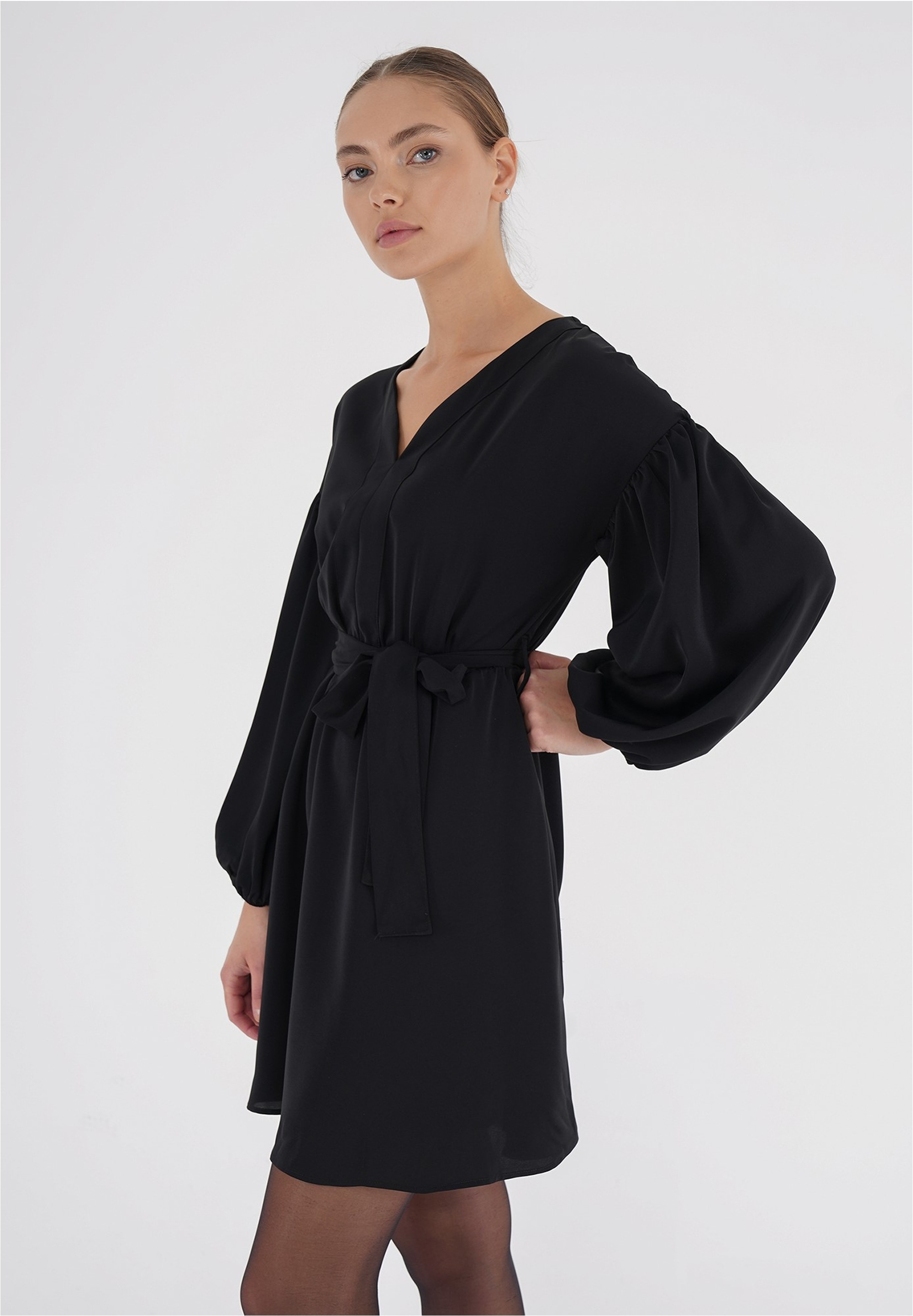 Thumbnail - freshlions Jerseykleid 1 Stk. tlg. mit stilvollen Puffärmeln