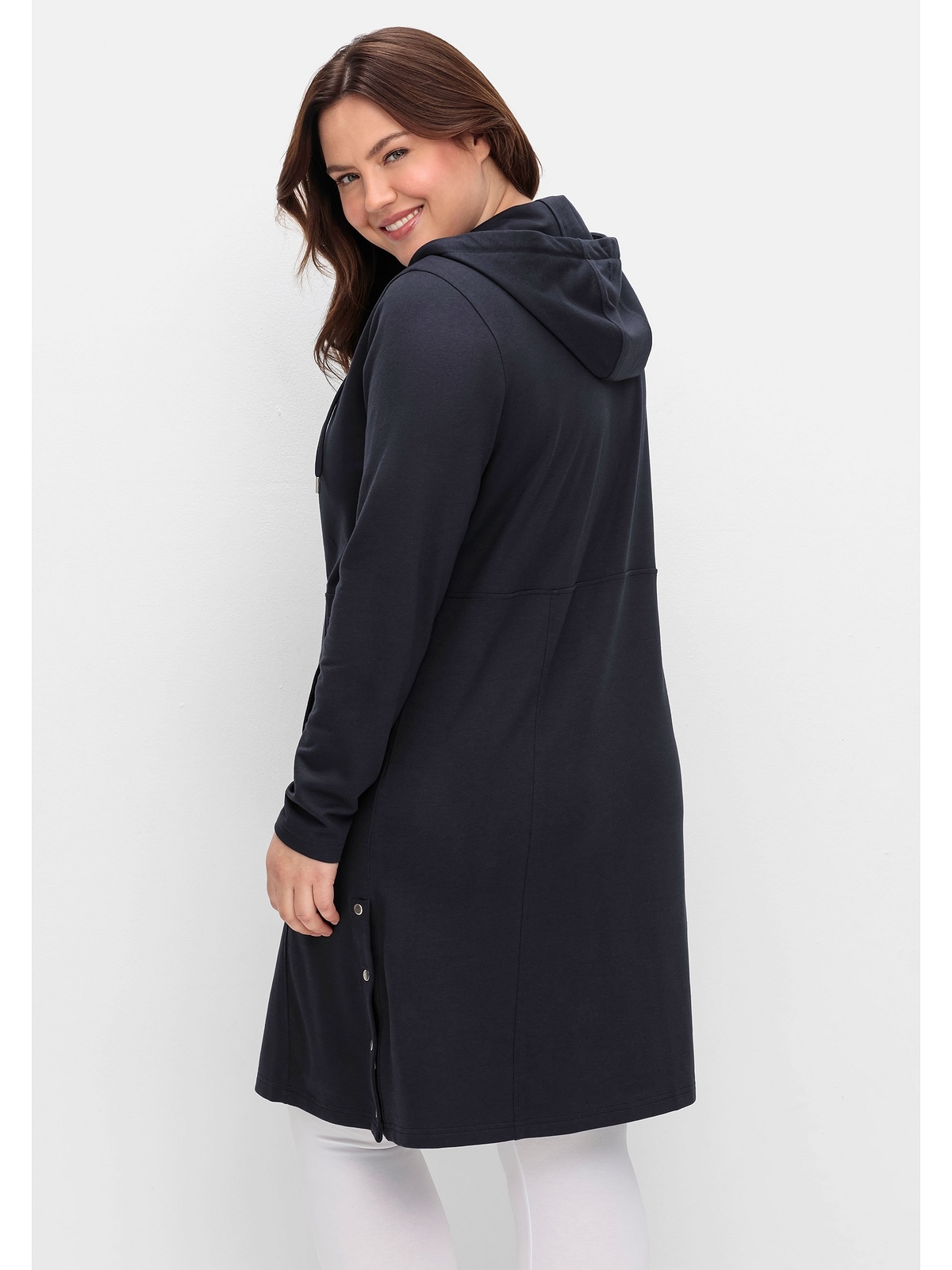 Sheego Sweatkleid »Große Größen«, mit Seitenschlitzen und Knopfleiste
