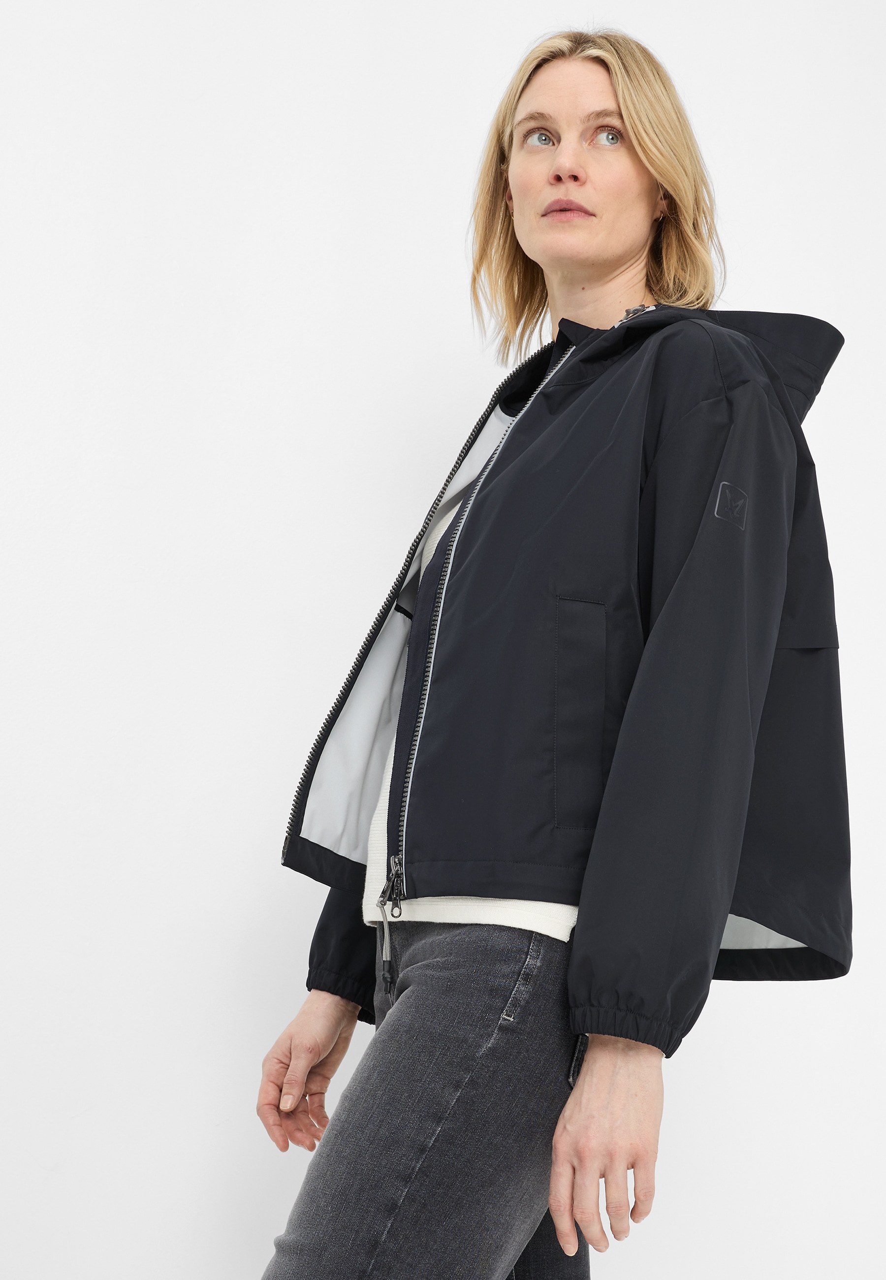Fuchs Schmitt Outdoorjacke mit Kapuze mit Kapuze, Regular Fit, Reißverschlusstaschen