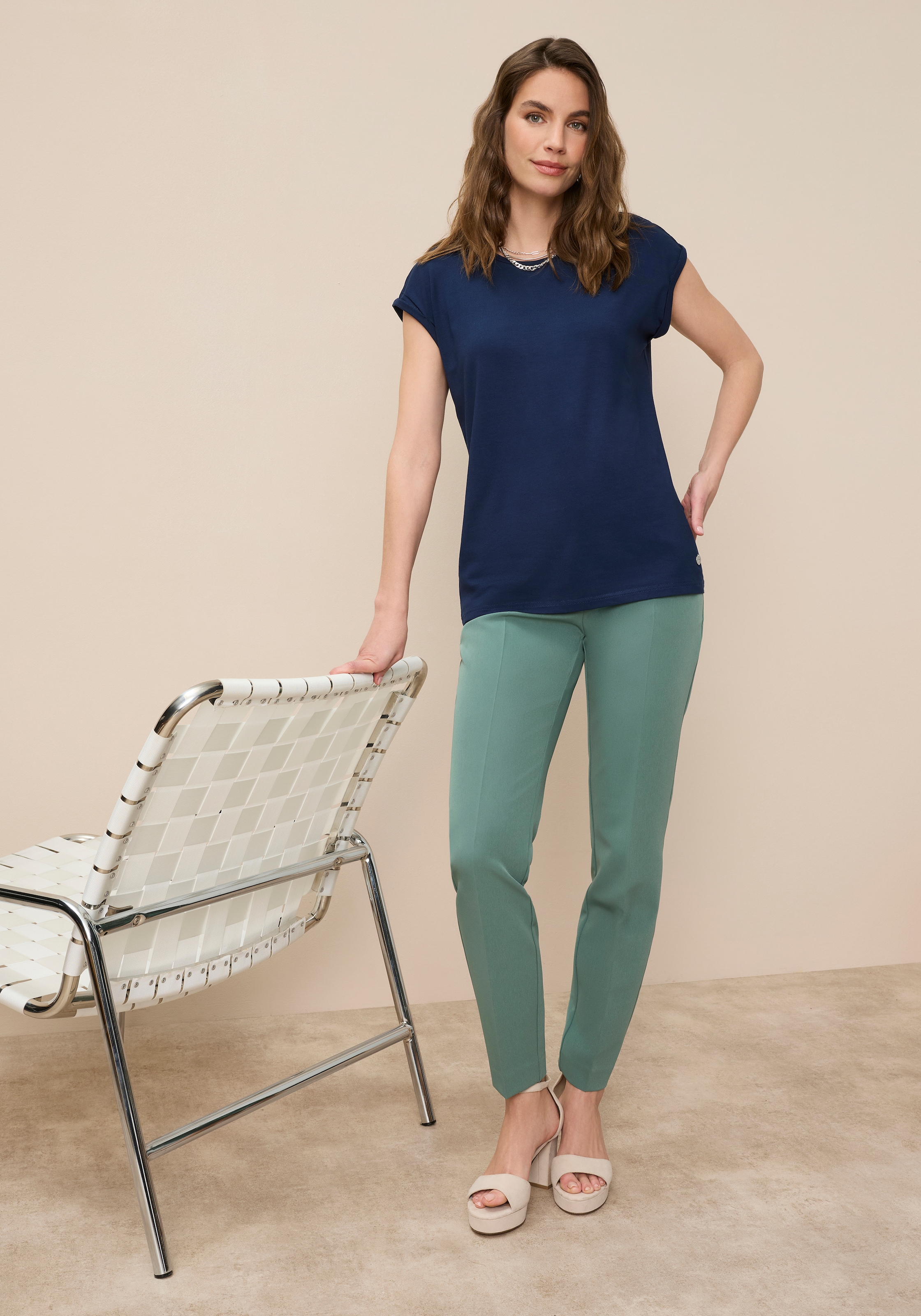 Tamaris T-Shirt Regular Fit, mit überlappenden Schultern, Kurzarm mit Aufschlag