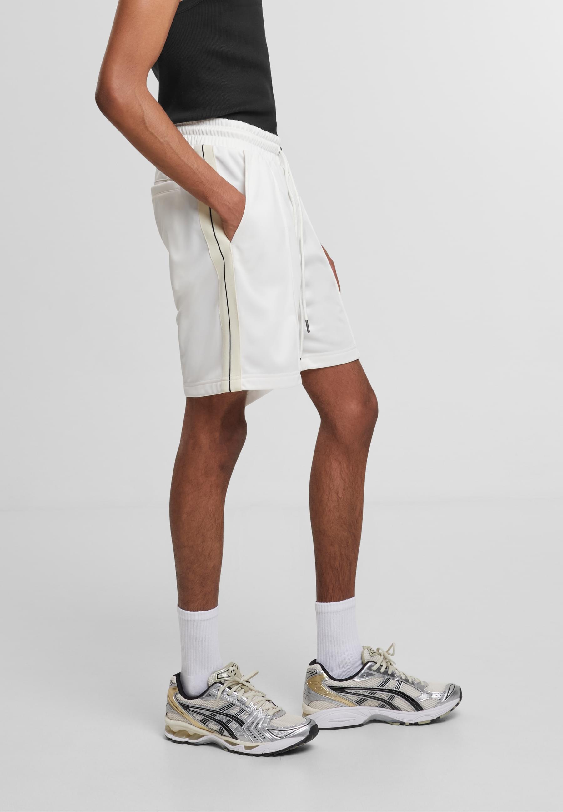 URBAN CLASSICS Shorts »Urban Classics Tennis Core Shorts«, (1 tlg.)