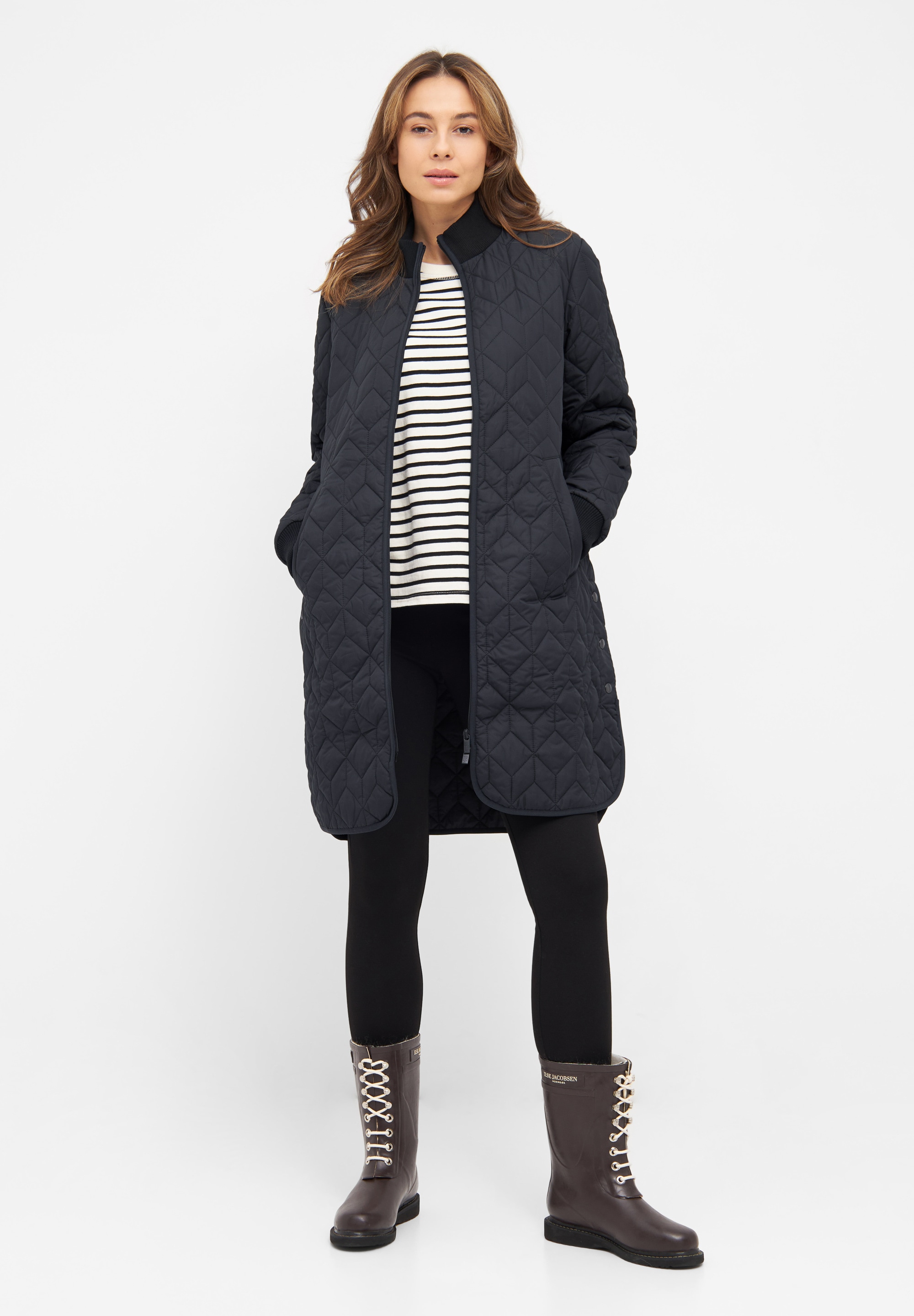 Ilse Jacobsen Steppjacke »ART06«, mit Kapuze, Atmungsaktiv, winddicht, 2 Wege Reißverschluss, gesteppt
