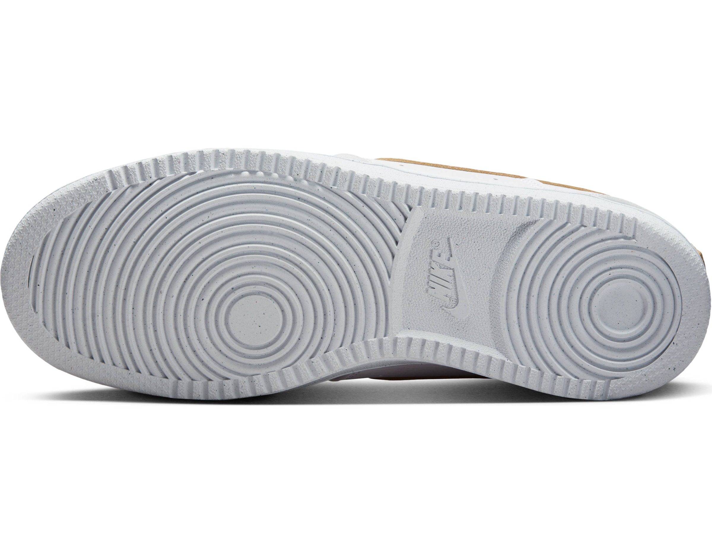 Nike Sportswear Sneaker »COURT VISION LOW NEXT NATURE«, Design auf den Spuren des Air Force 1