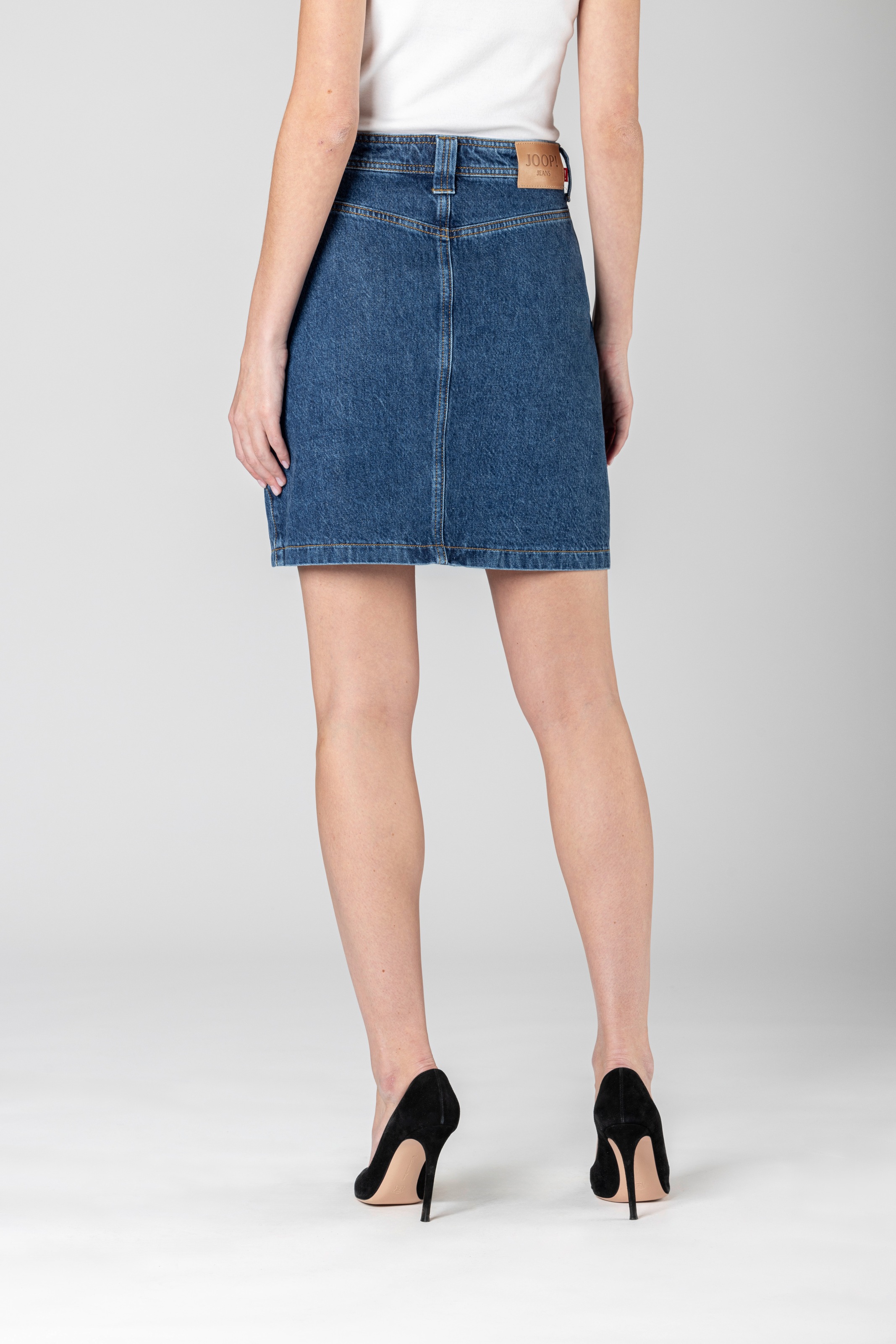 Joop Jeans Jeansrock "Rosa", mit Schmuckknöpfen günstig online kaufen