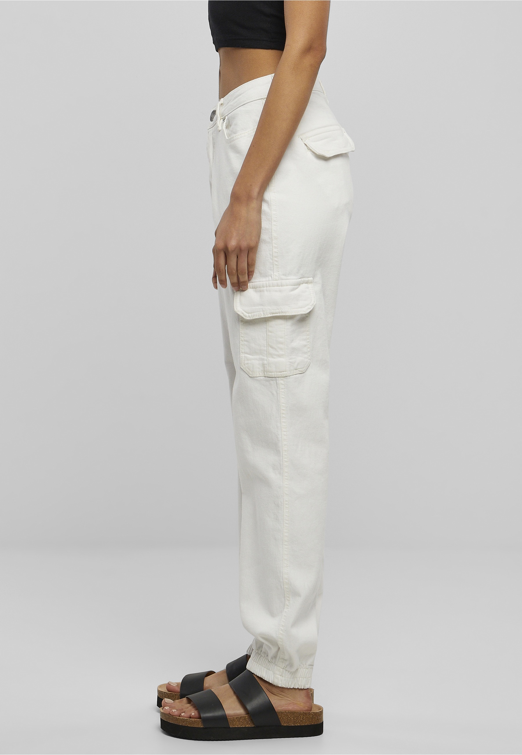 URBAN CLASSICS Bequeme Jeans »Urban Classics Damen Ladies Organic Stretch Denim Cargo Pants« 1 Stk.