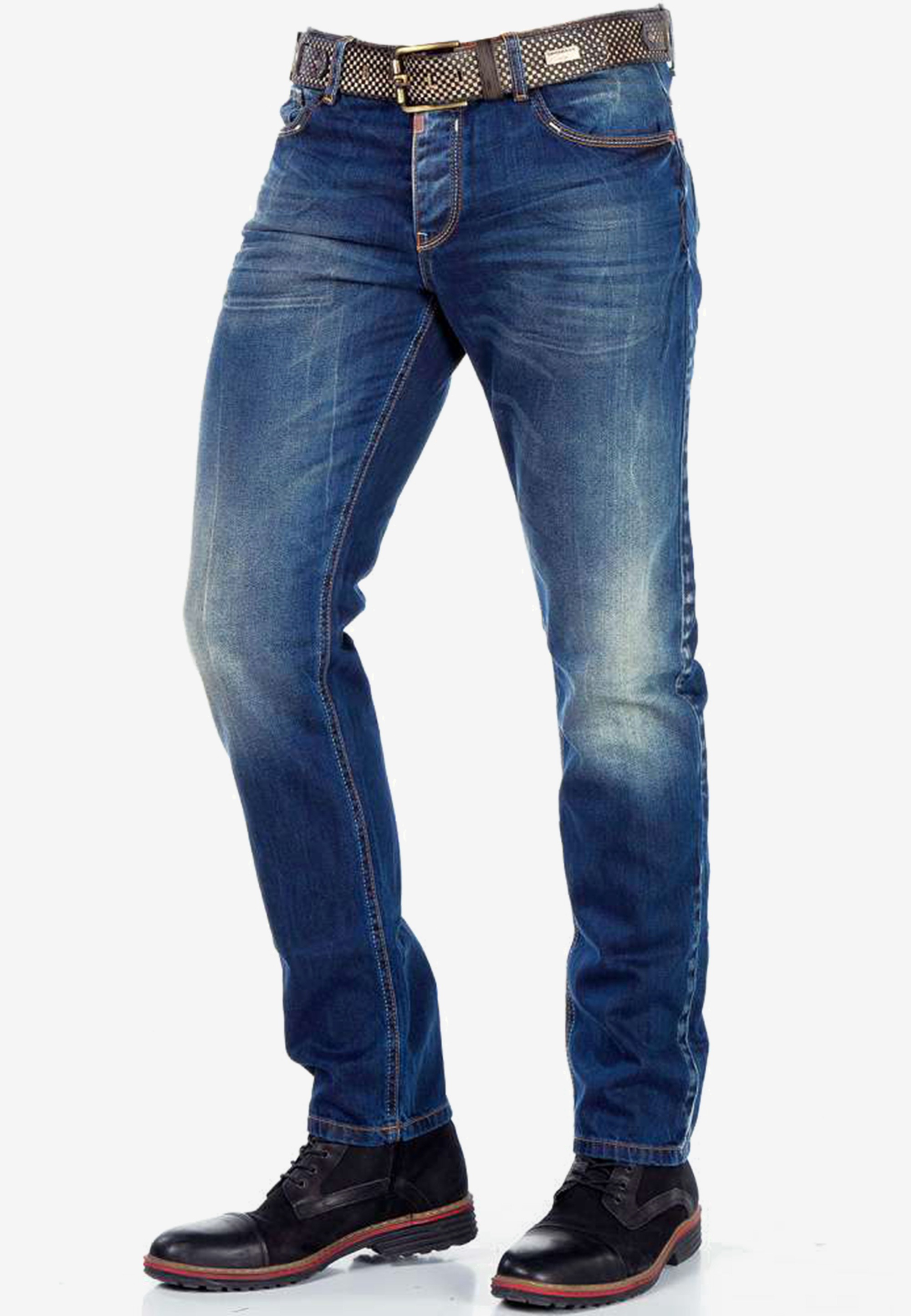 Cipo & Baxx Bequeme Jeans, mit dezenter Waschung n Straight Fit