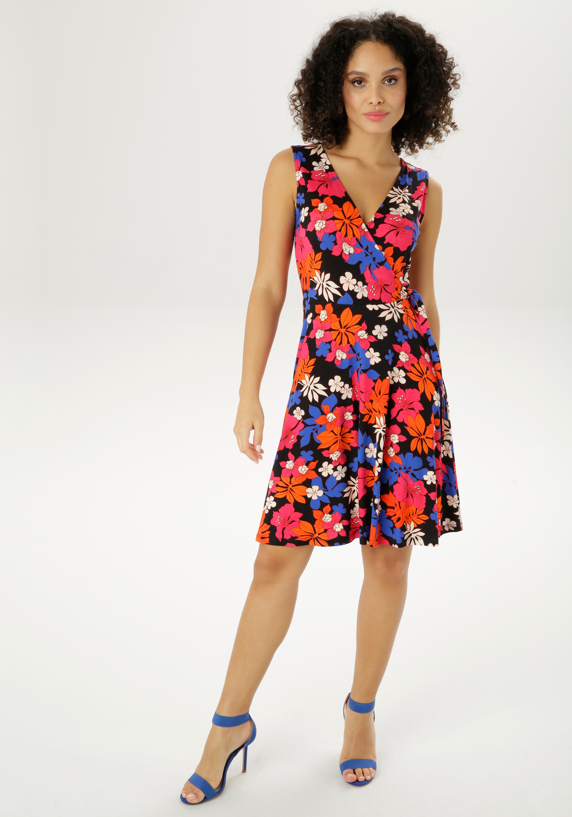 Aniston CASUAL Sommerkleid, in unterschiedlichen Drucken und Farben - welches ist dein Favorit?