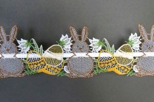 Stickereien Plauen Scheibengardine "Osterhasen" Stangendurchzug 1 Stk. tlg. günstig online kaufen