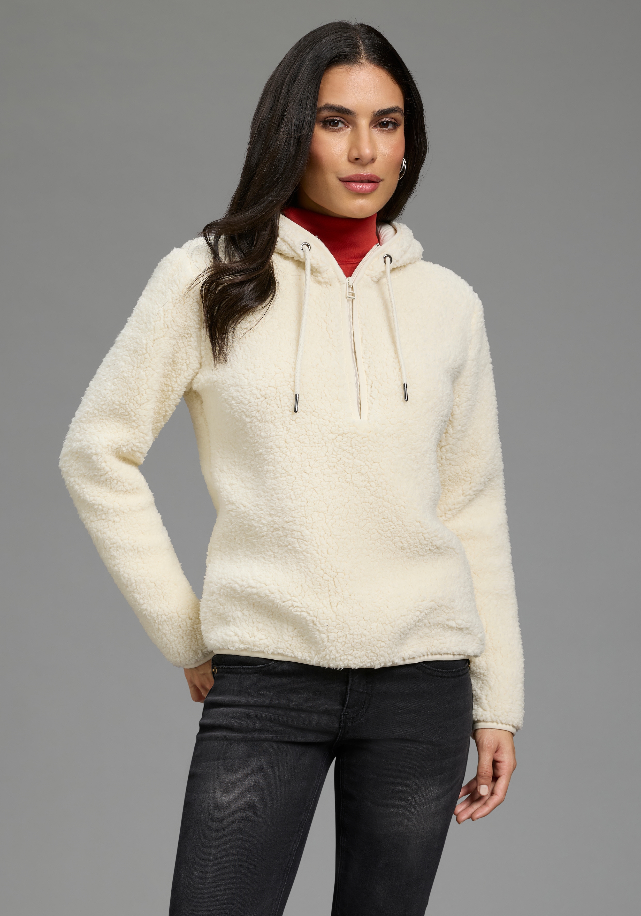 Laura Scott Fleecepullover, 1 aus kuscheligem Teddyfleece mit Kapuze und Reißverschluss