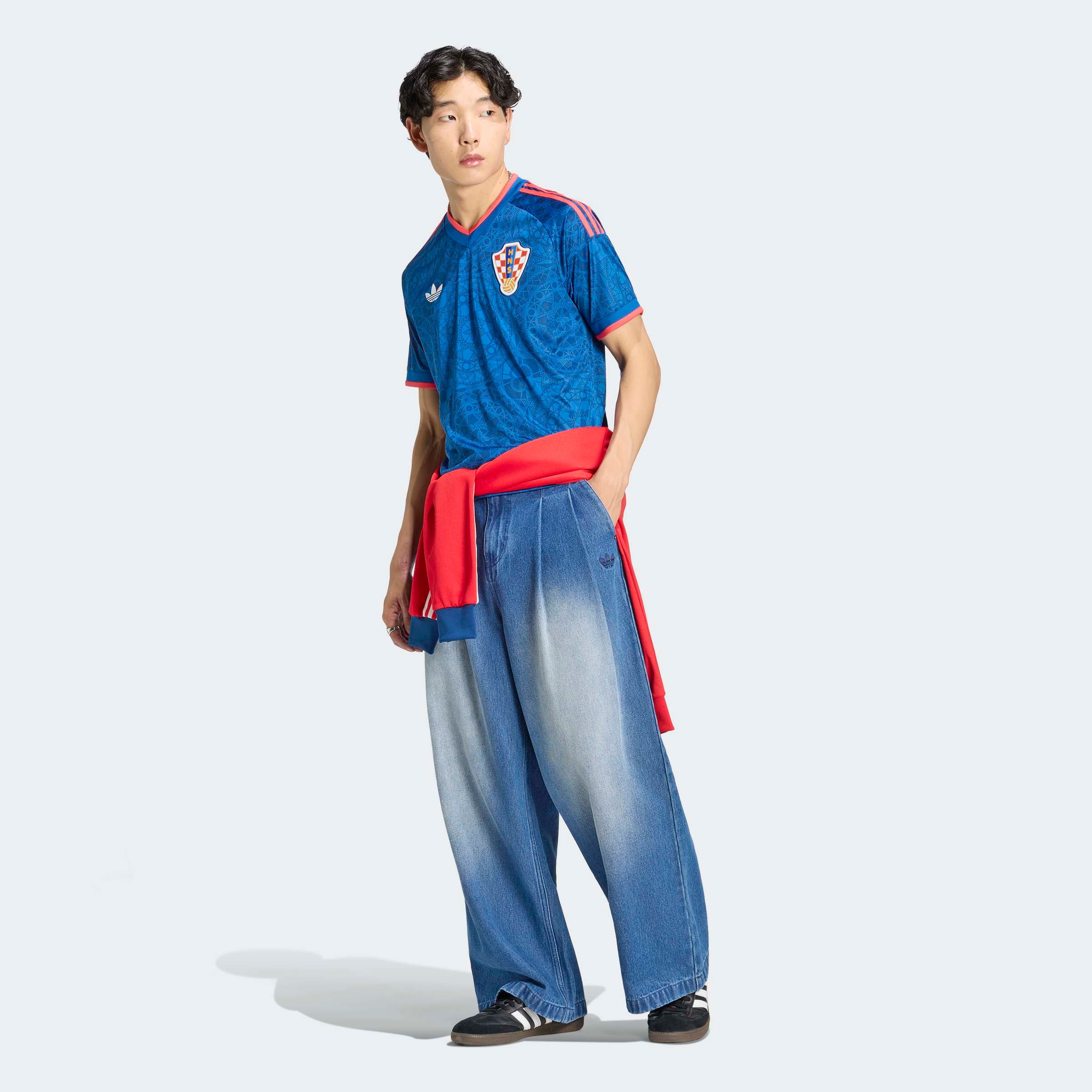adidas Performance Fußballtrikot »KROATIEN 26 AUSWÄRTSTRIKOT« mit Climacool Technologie, aus Polyester, mit V-Ausschnitt