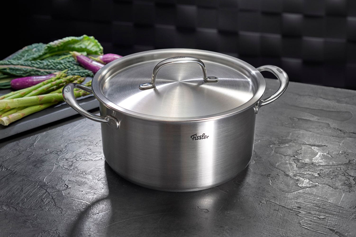 Fissler Kochtopf »M5 Pro-Ply Kochtopf 24 cm mit Metalldeckel« 1 tlg. Edelstahl 18/10