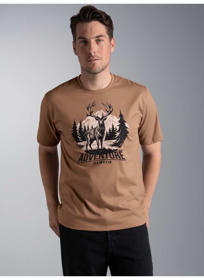 Trigema T-Shirt »TRIGEMA T-Shirt mit abenteuerlichen Hirsch Motiv« 1