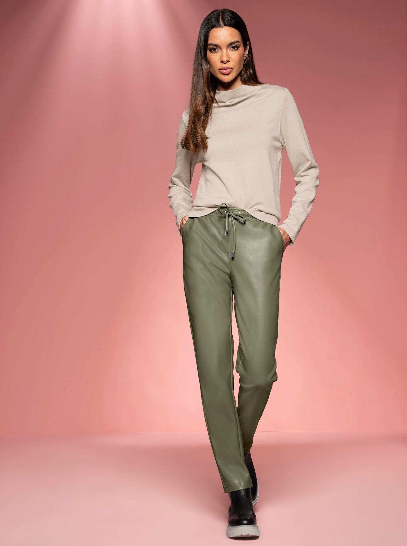 HEINE Faux Leather Jogger Pants Khaki Size 46 3