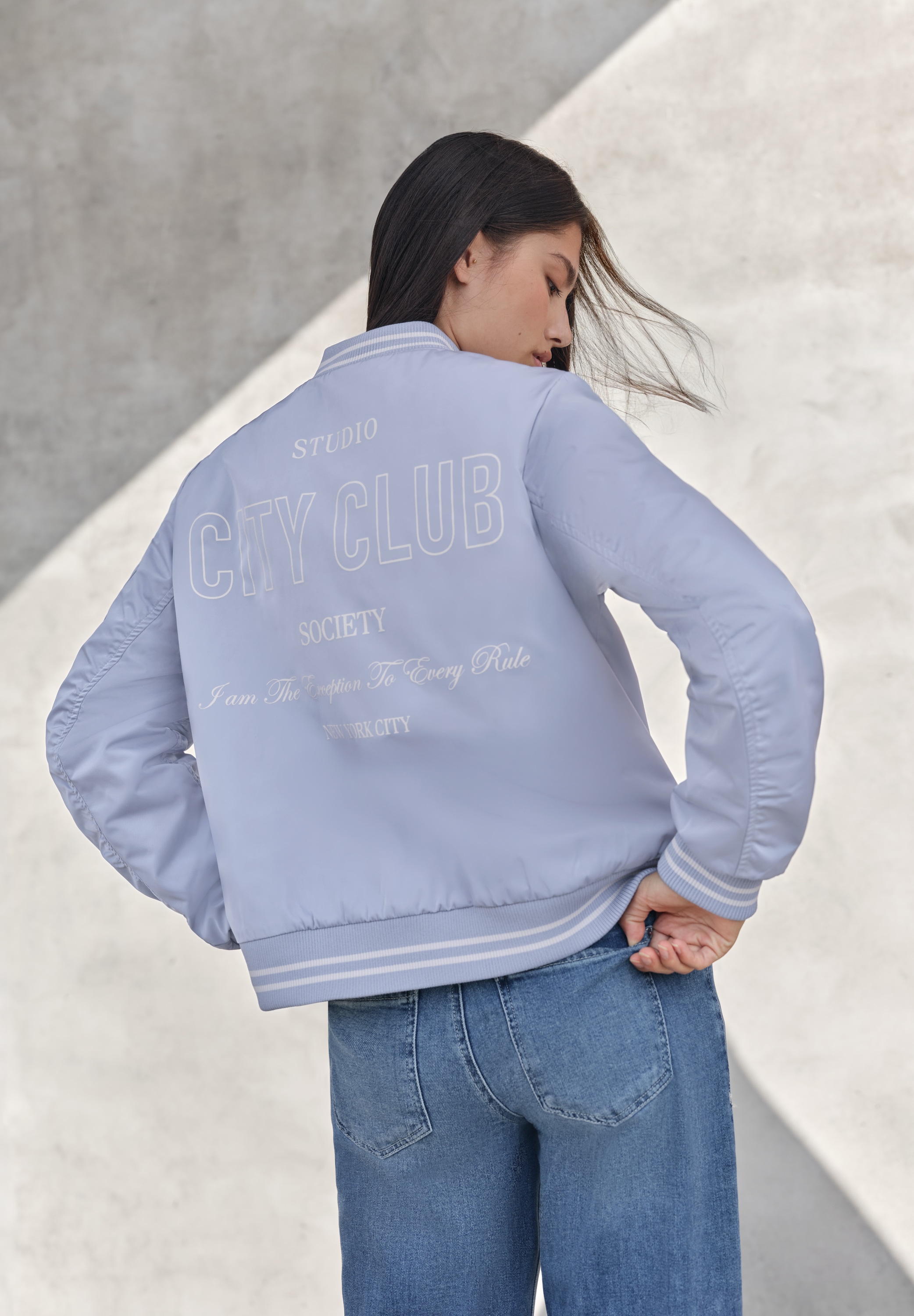 STREET ONE STUDIO Blouson ohne Kapuze Rundhalsausschnitt günstig online kaufen