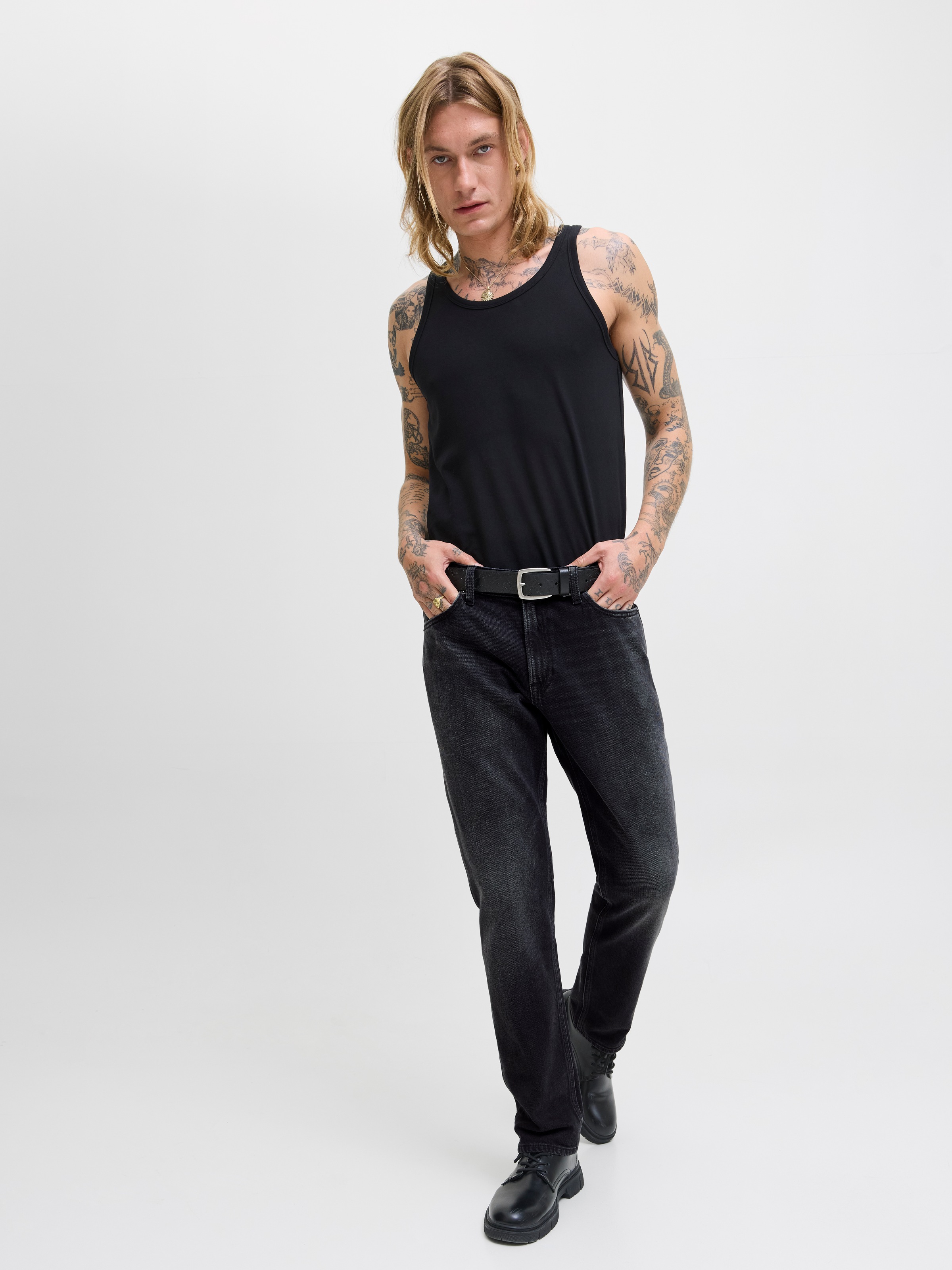 Jack & Jones Regular-fit-Jeans »JJICLARK im Used-Look, Stretchkomfort und niedrige Leibhöhe«, mit Abriebeffekten