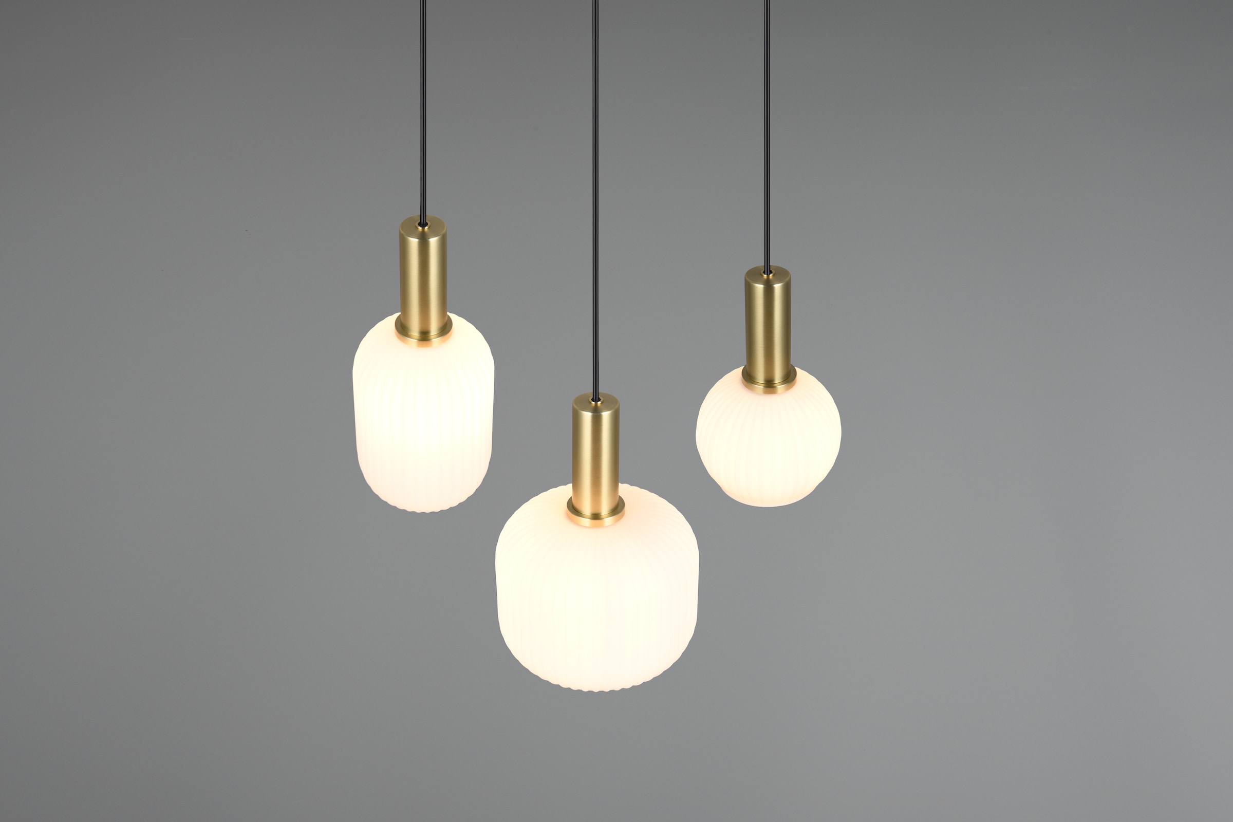 TRIO Leuchten Pendelleuchte »DIVA, E27 Hängelampe 3-flammig mit Glasschirm, exkl 3xE27 max 10W«, 3 flammig, Leuchtmittel E27 | Leuchtmittel wechselbar, höhenverstellbar bis max 150cm Hängeleuchte Ø 30 cm Wohnzimmer Küche