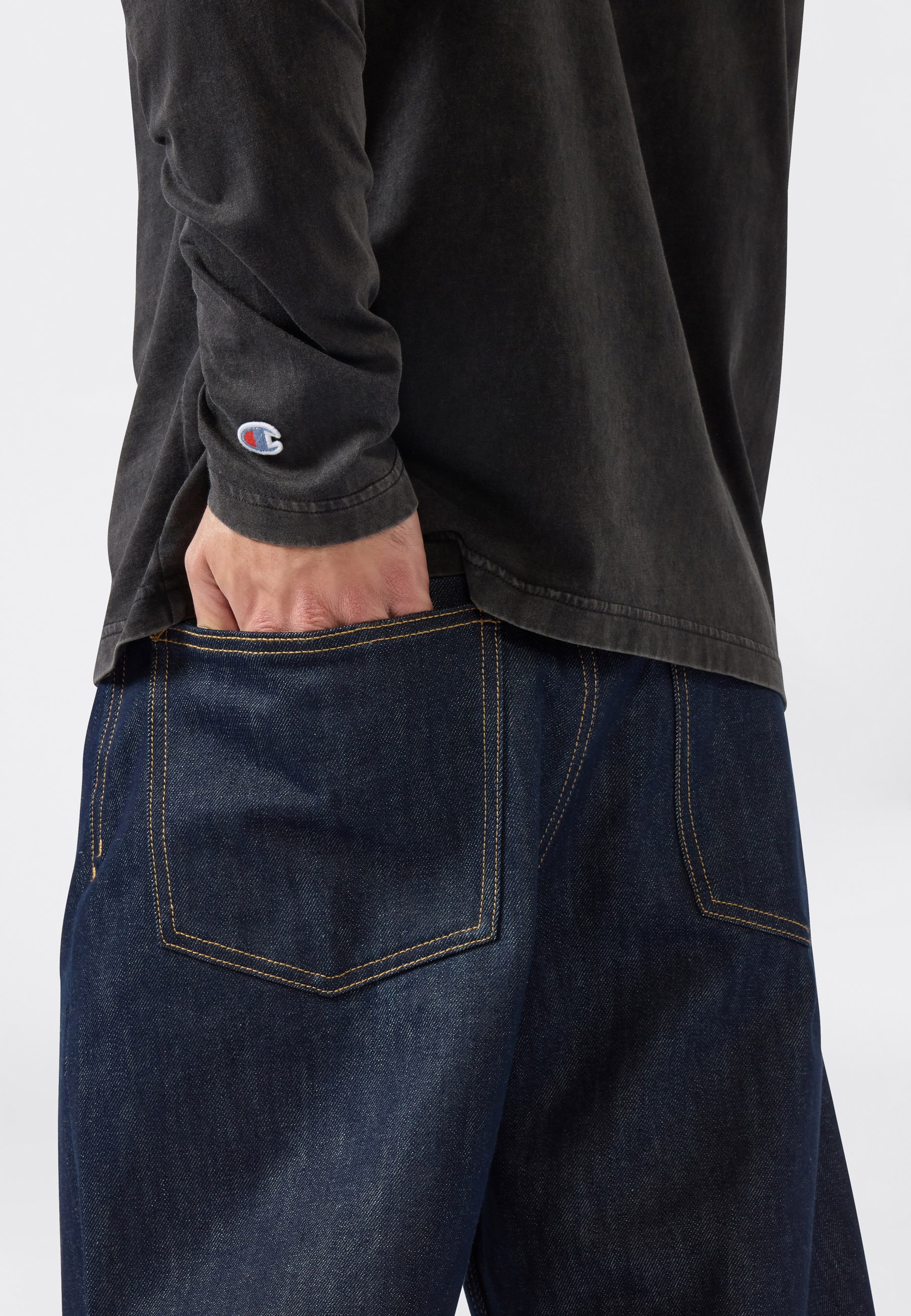 Thumbnail - Champion Langarmshirt "ICONS Wash Crewneck Long Sleeve T-Shirt" 1 Stk. tlg.