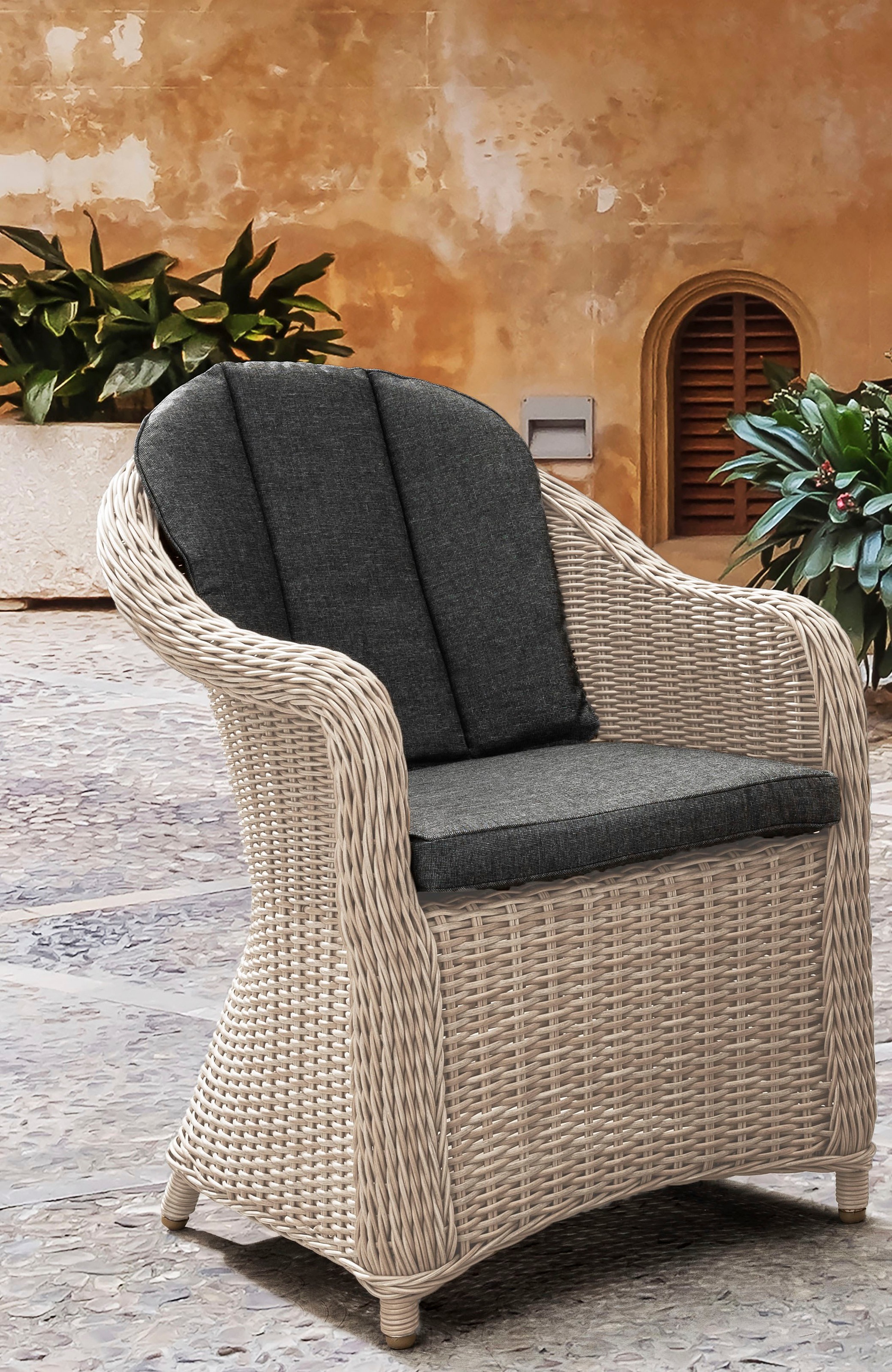 Destiny Balkonset »MALAGA«, (7 tlg., 2x Sessel, 1x Beistelltisch, inkl. Auflagen), Aluminium, Polyrattan