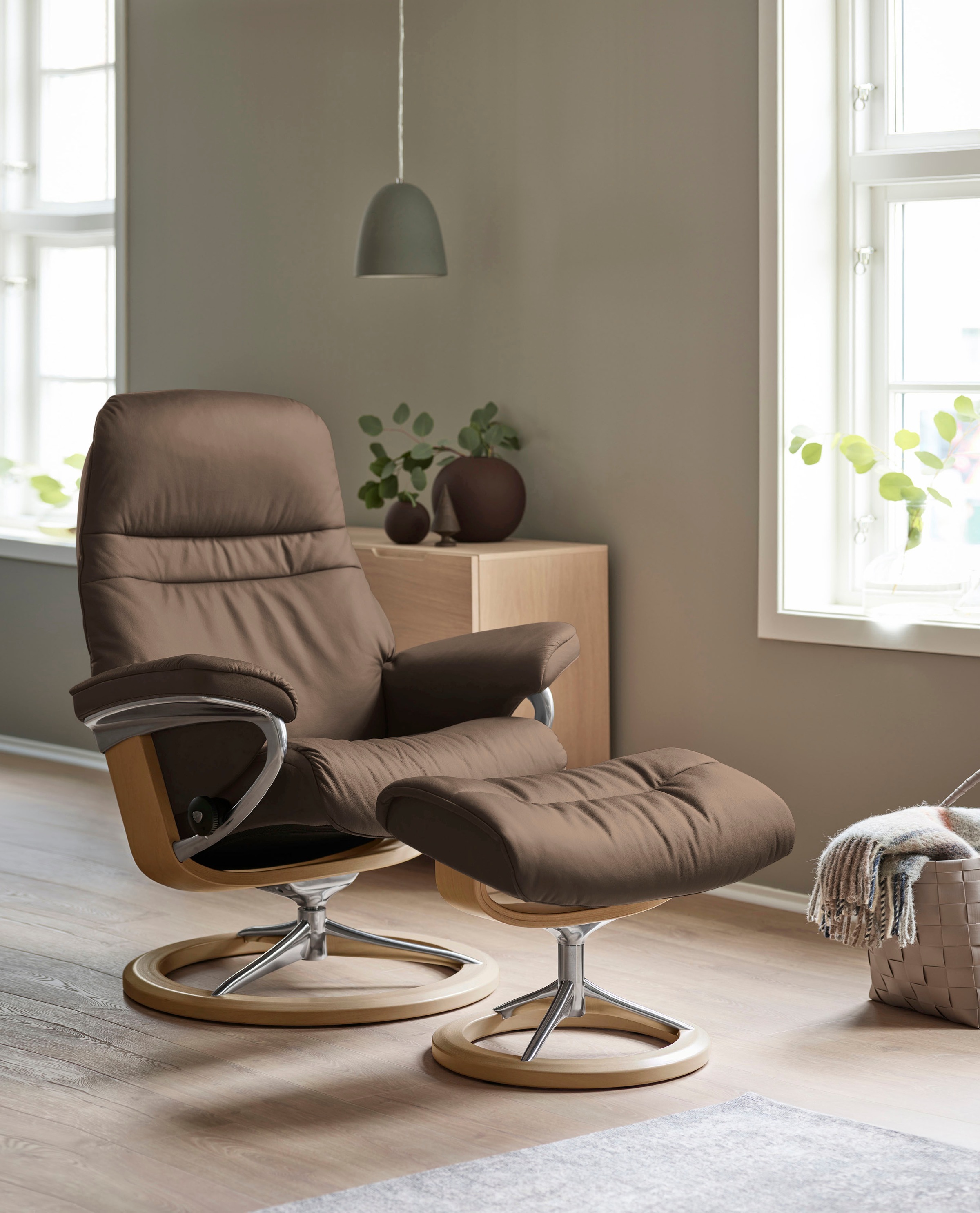 Stressless Sunrise Footstool Signature Base mole Batick Leather 3