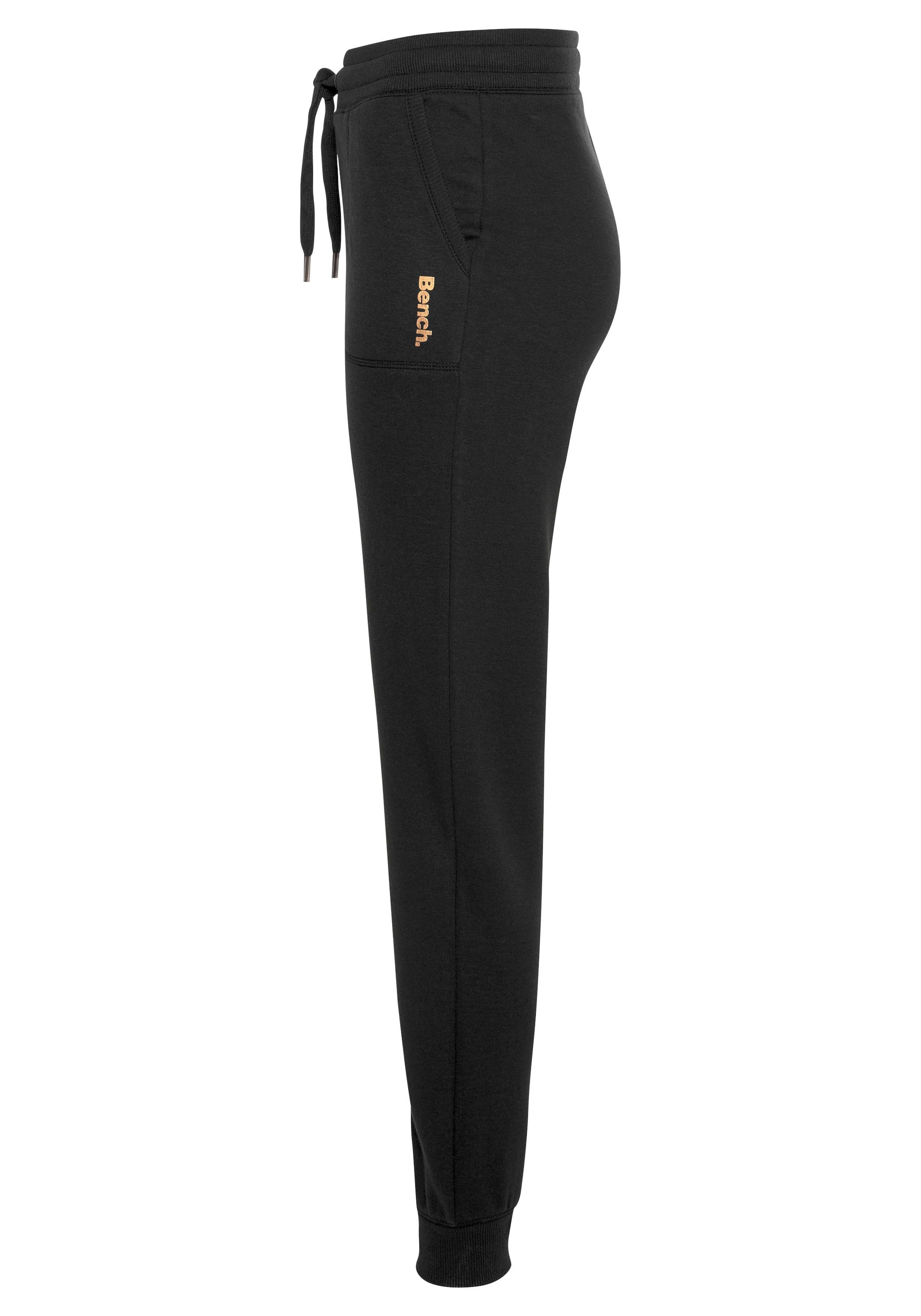 Bench. Loungewear Loungehose, mit aufgesetzten Taschen, Loungewear