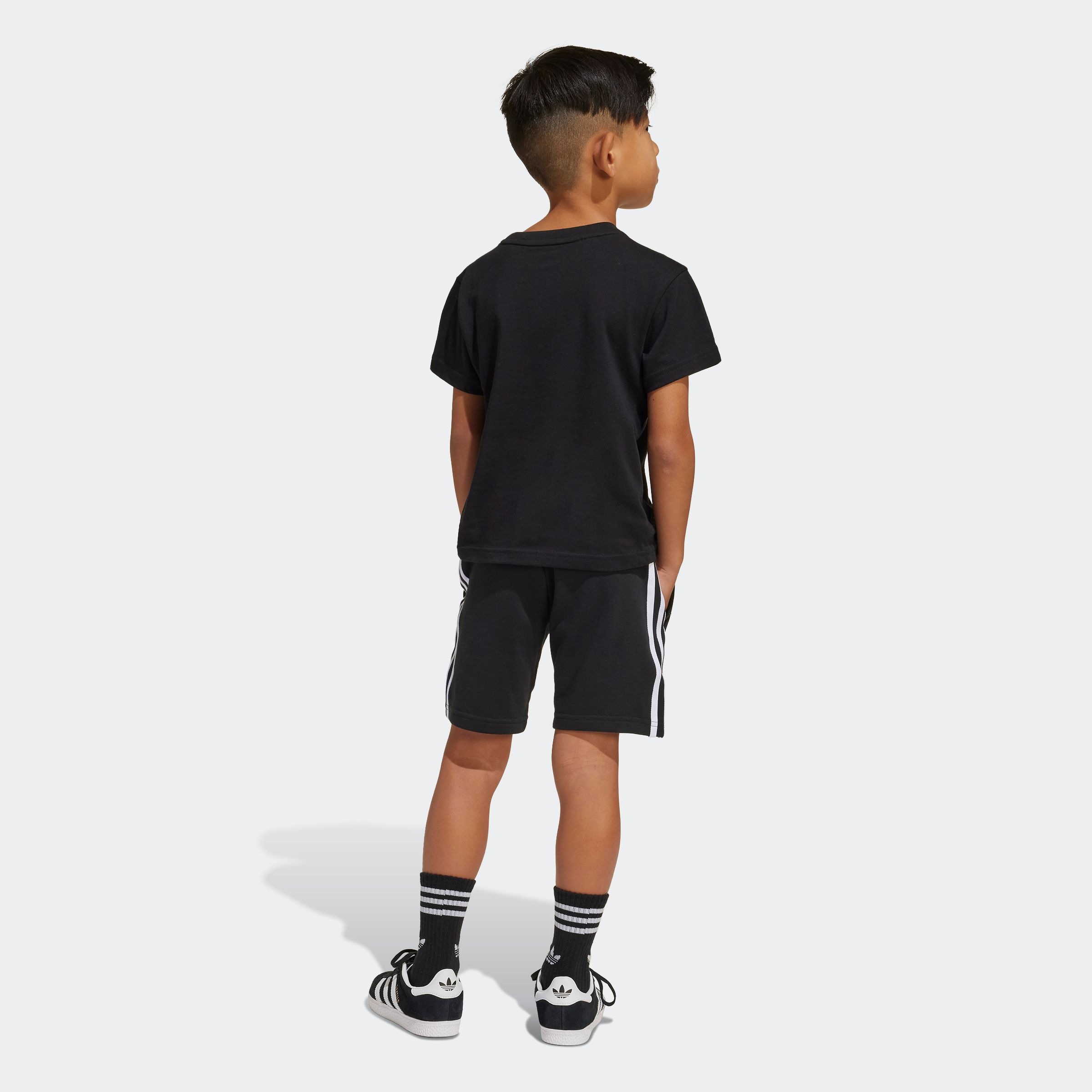 adidas Originals T-Shirt & Shorts »SHORT TEE SET«