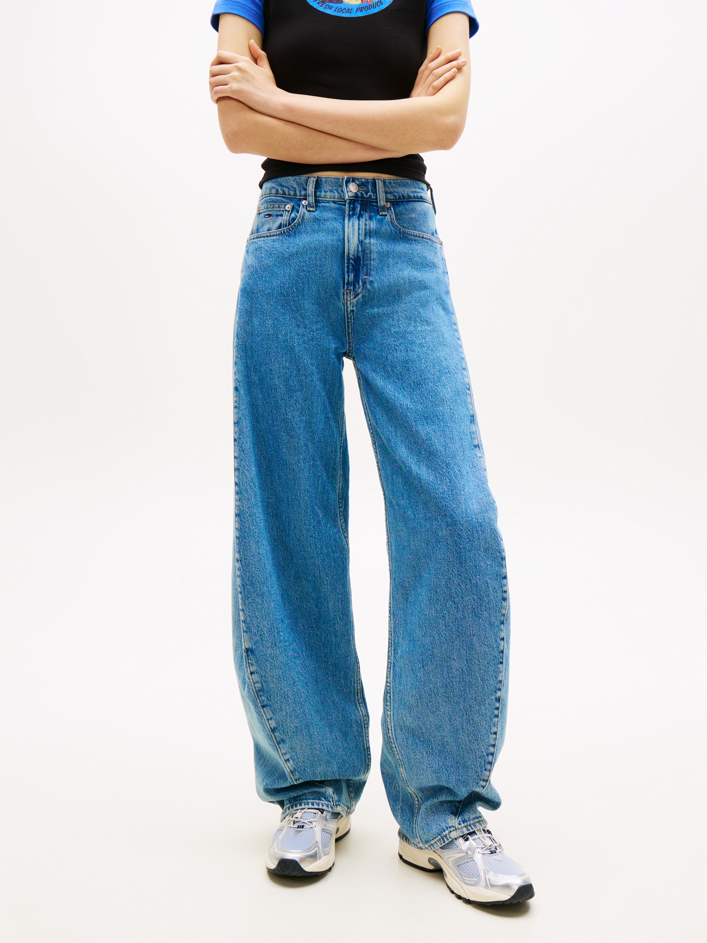 Tommy Jeans 1100000002199 "ELLA MID BARREL BJ4138" aus Baumwoll-Denim mit Stretch