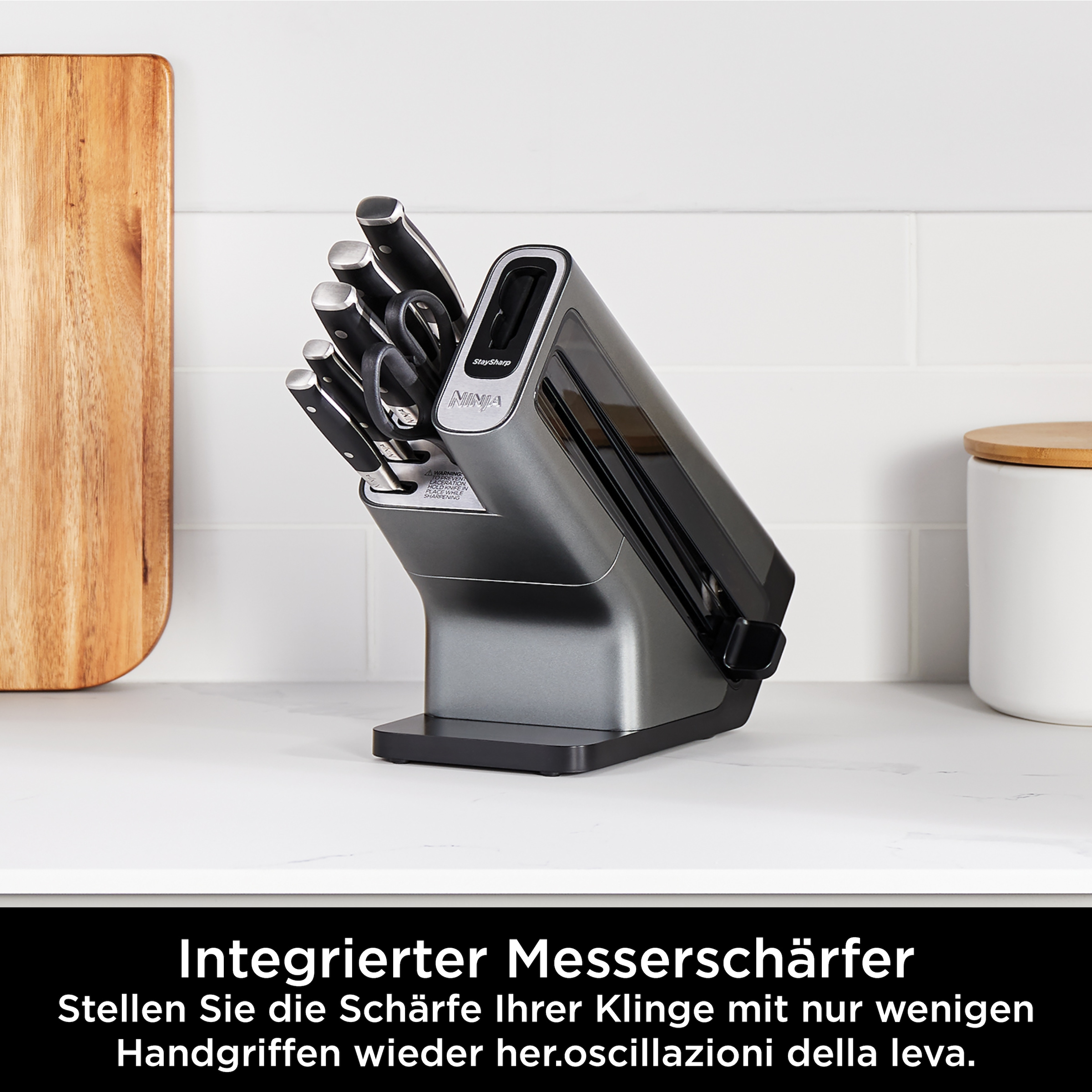 NINJA Messerblock »Ninja StaySharp Messerblock mit integriertem Schleifer K32006EU«, 7 tlg., rostfreier deutscher Edelstahl, Präzisionsklingen, integr. Schleifer