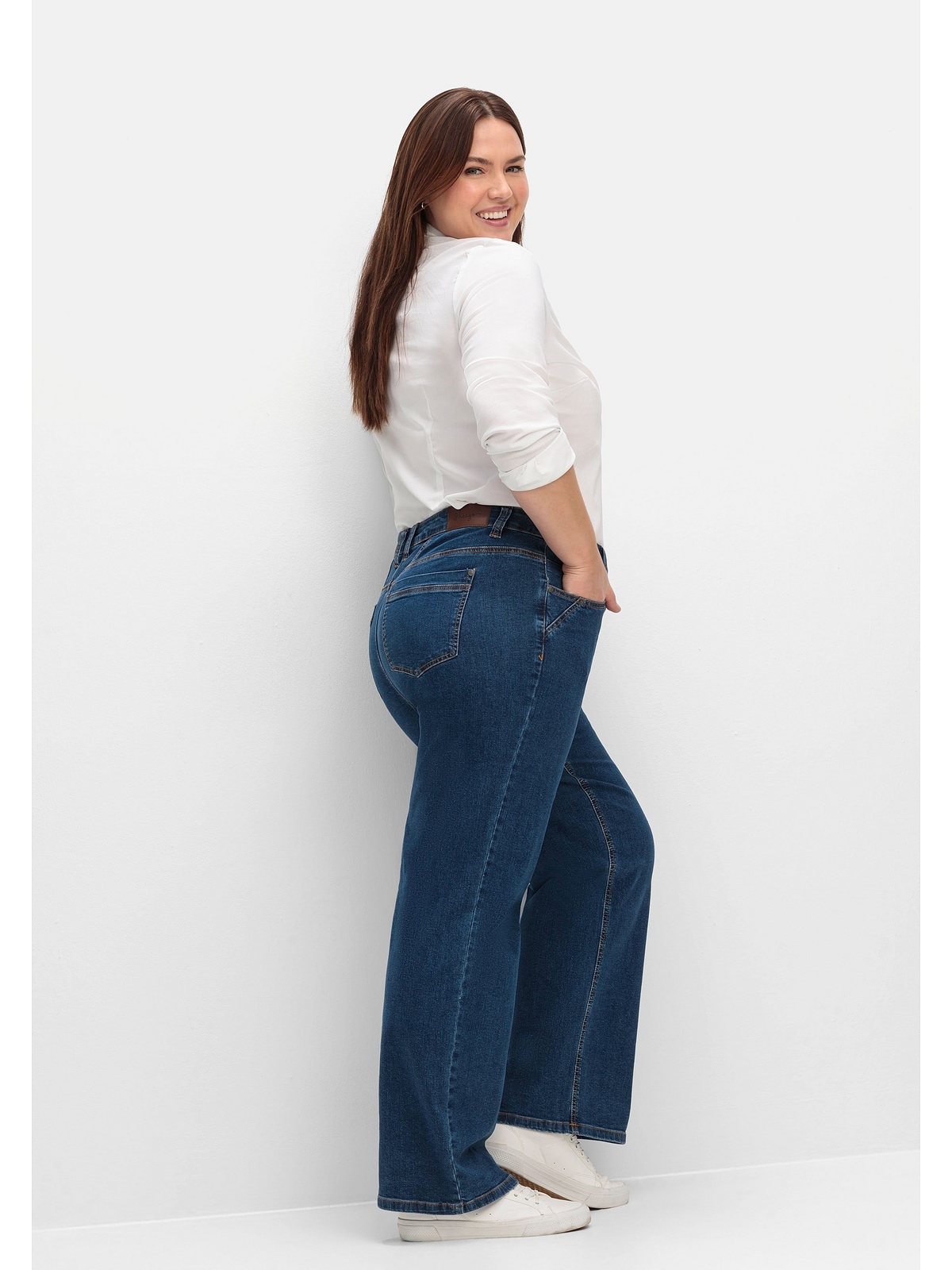 Sheego Weite Jeans »Große Größen«, ELLA für kräftige Oberschenkel und Waden