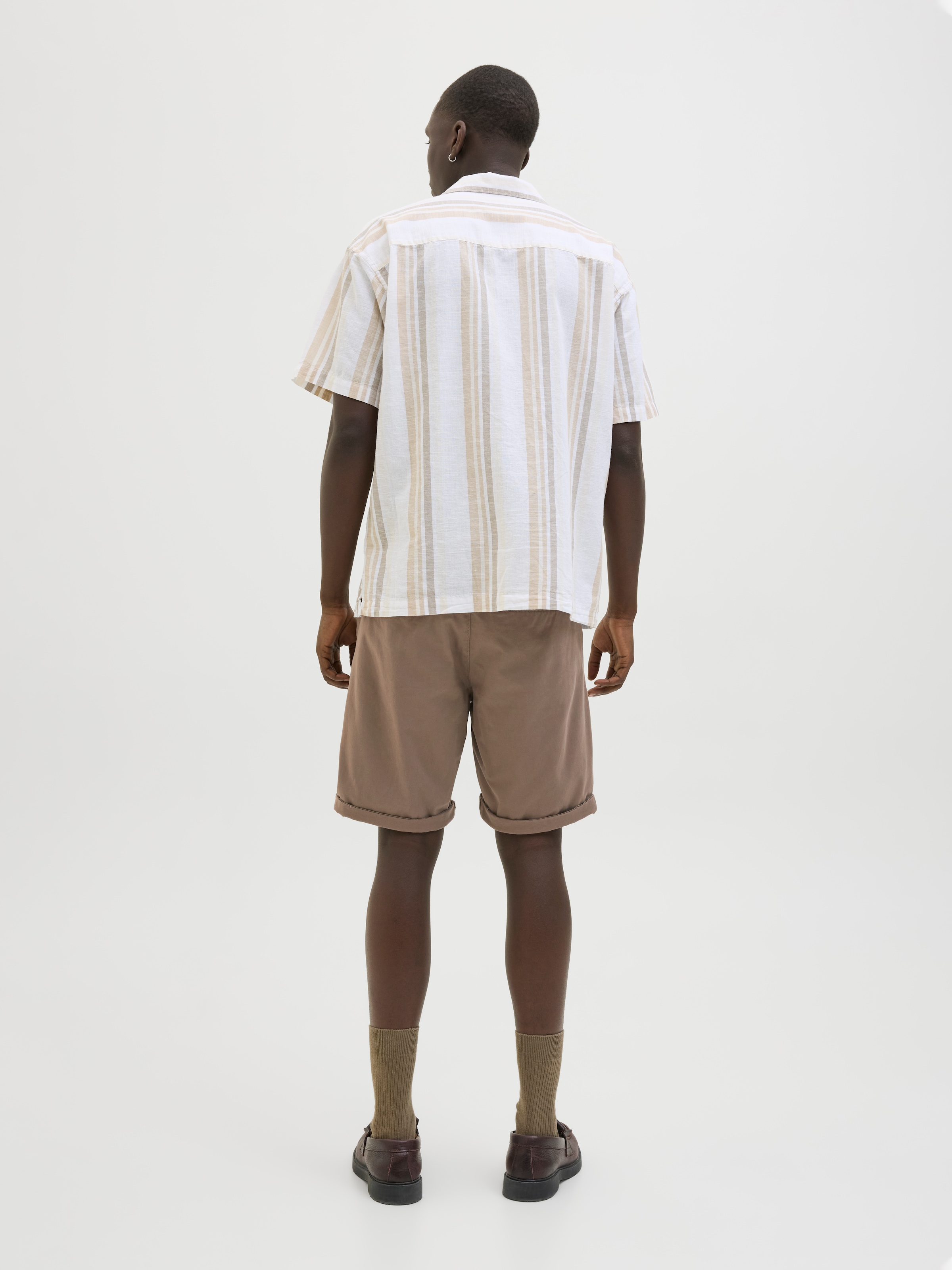 Jack & Jones Chinoshorts »JPSTBOWIE JJSHORTS S«, mit Aufschlag