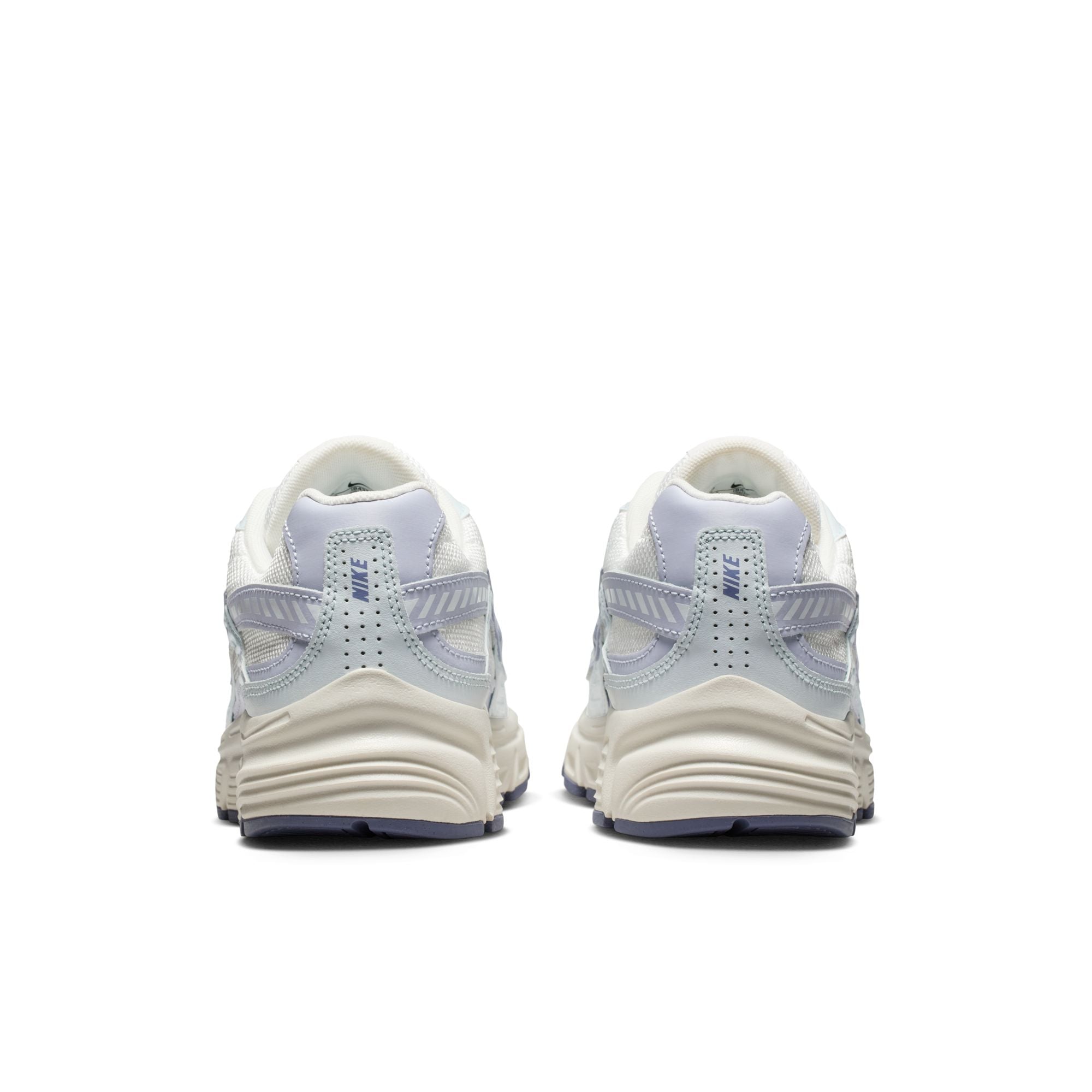 Nike Sportswear Sneaker »Initiator«  inspiriert vom Design des Nike P-6000