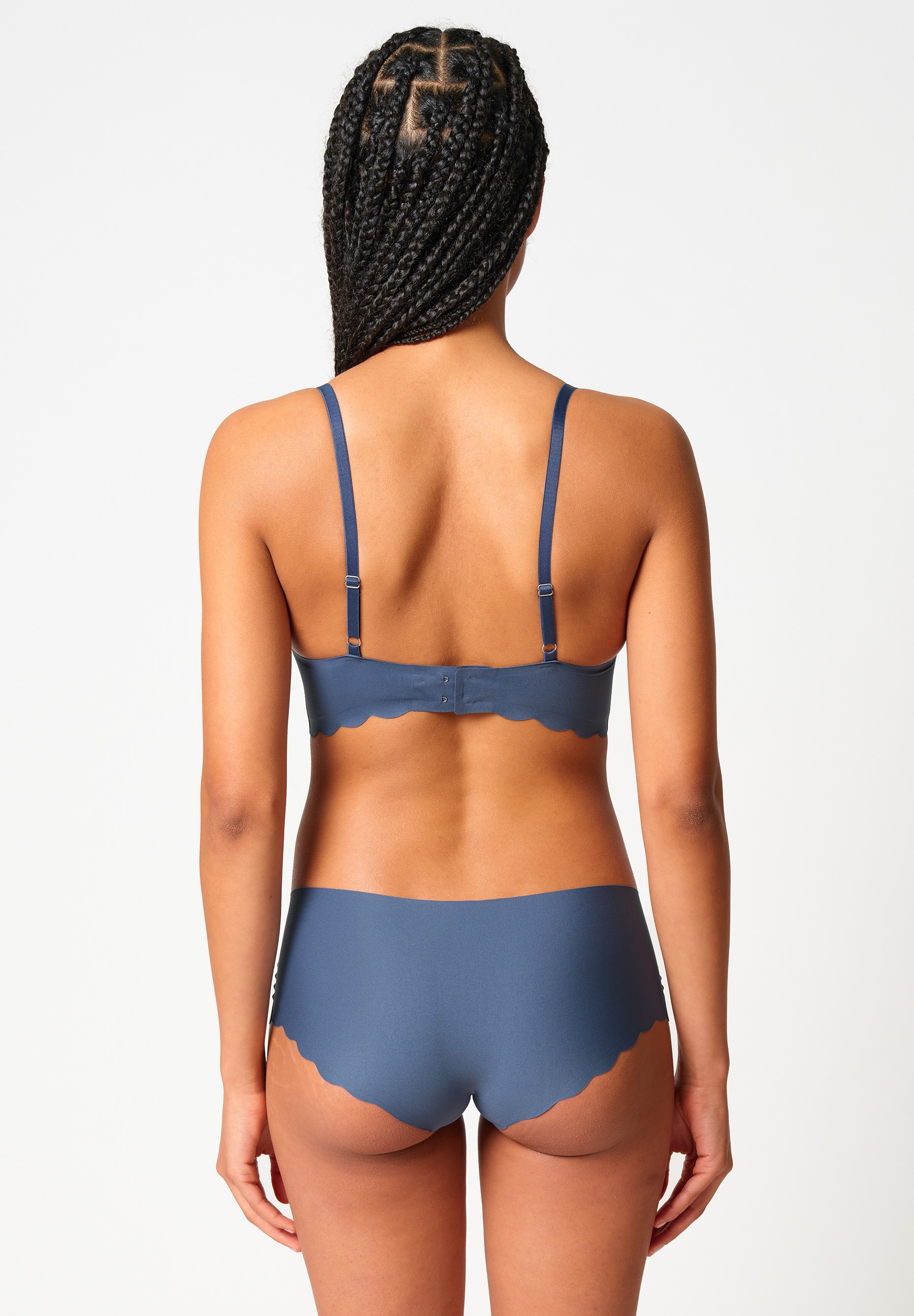 Soft-BH SKINY "Micro Essentials", Damen, Gr. 36, Cup C/D, vintage indigo, Obermaterial: 72% Polyamid, 28% Elasthan, unifarben, normal, BHs Soft-BH, herausnehmbare Pads, V-Ausschnitt, Unsichtbar-Effekt, mit Bogenkante 3