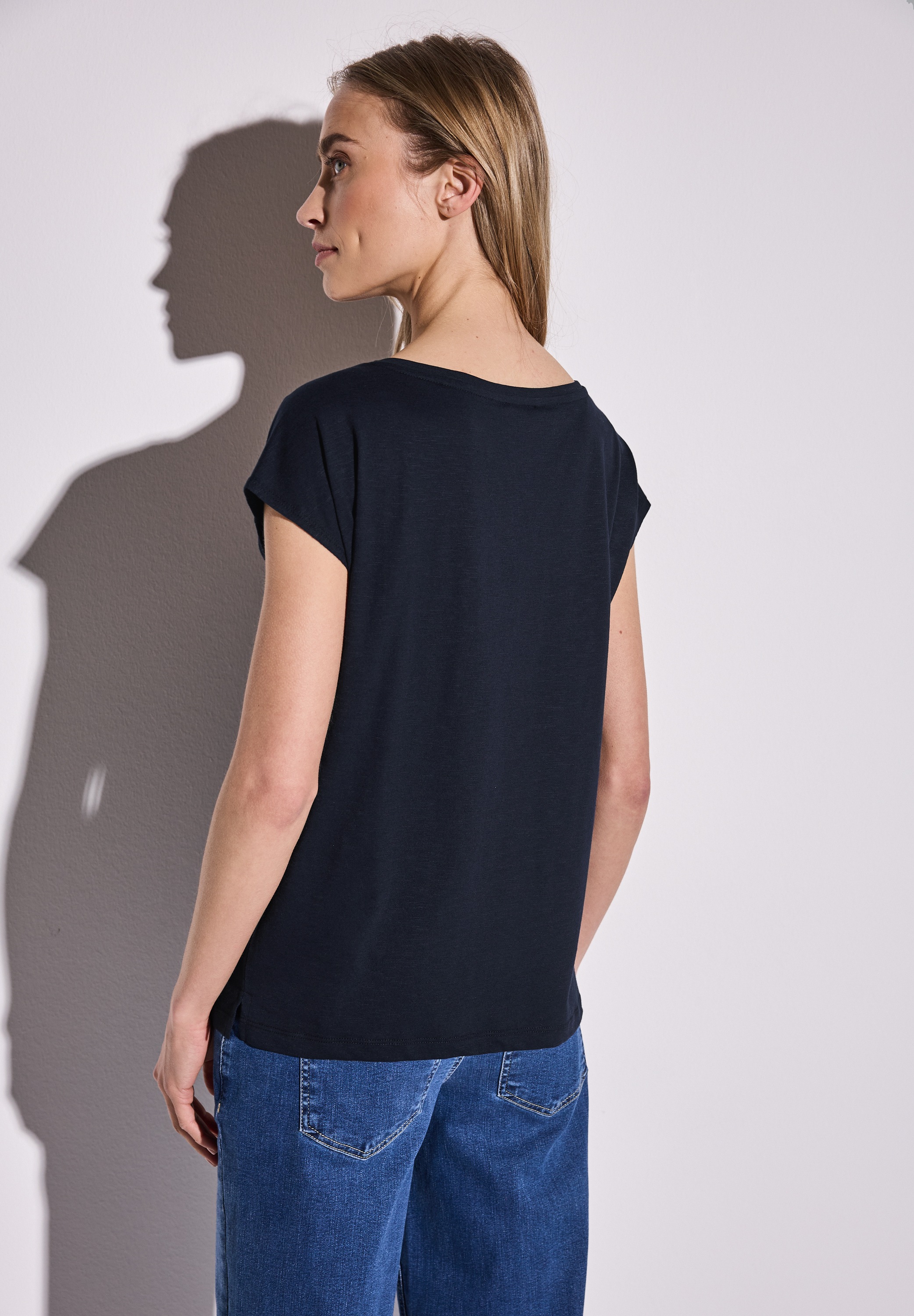 STREET ONE T-Shirt, mit Seitlichen Einschlitzen am Saum