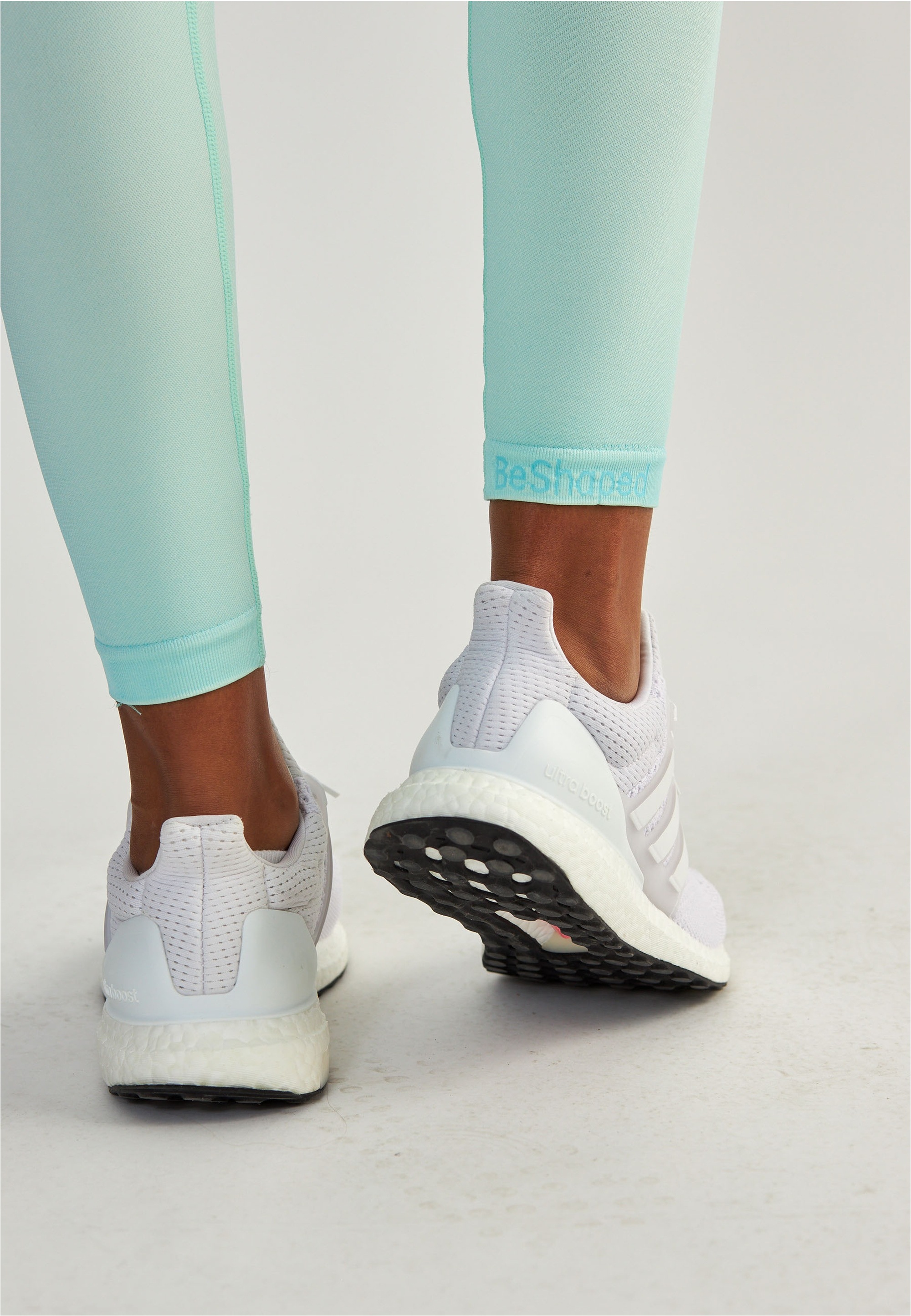 BeShaped Sporthose »Lift Me Up«, (1 tlg.), mit atmungsaktiver Eigenschaft