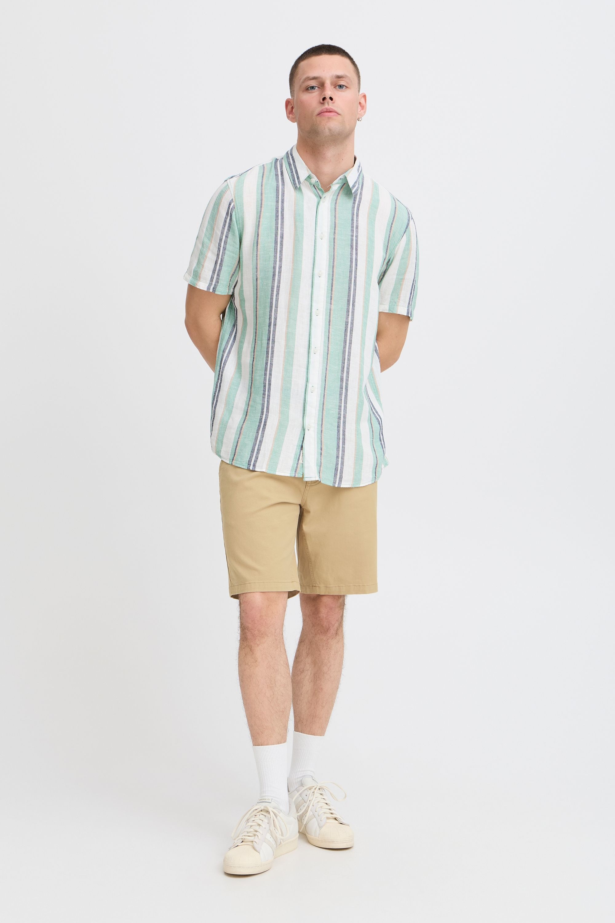 Thumbnail - Blend Chinoshorts "BHEdnan" Lässige Shorts mit Taschen