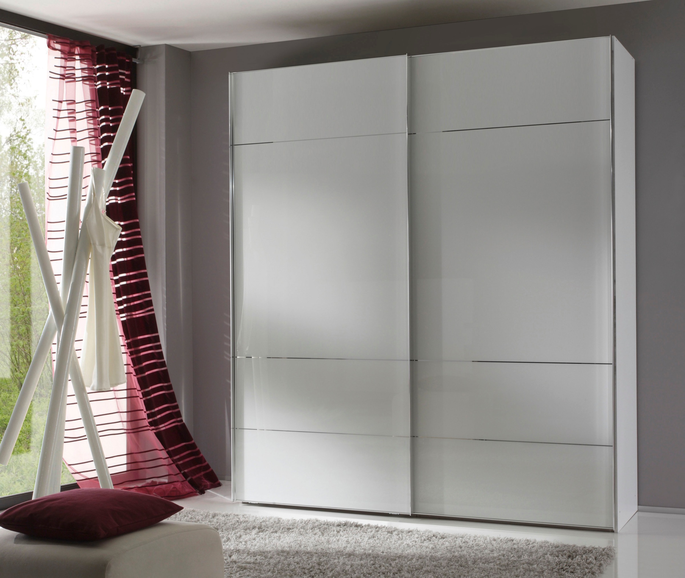 STAUD Schwebetürenschrank »Sonate Lucca, Made in Germany«, Mit vier verschiedenen Ausstattungsvarianten