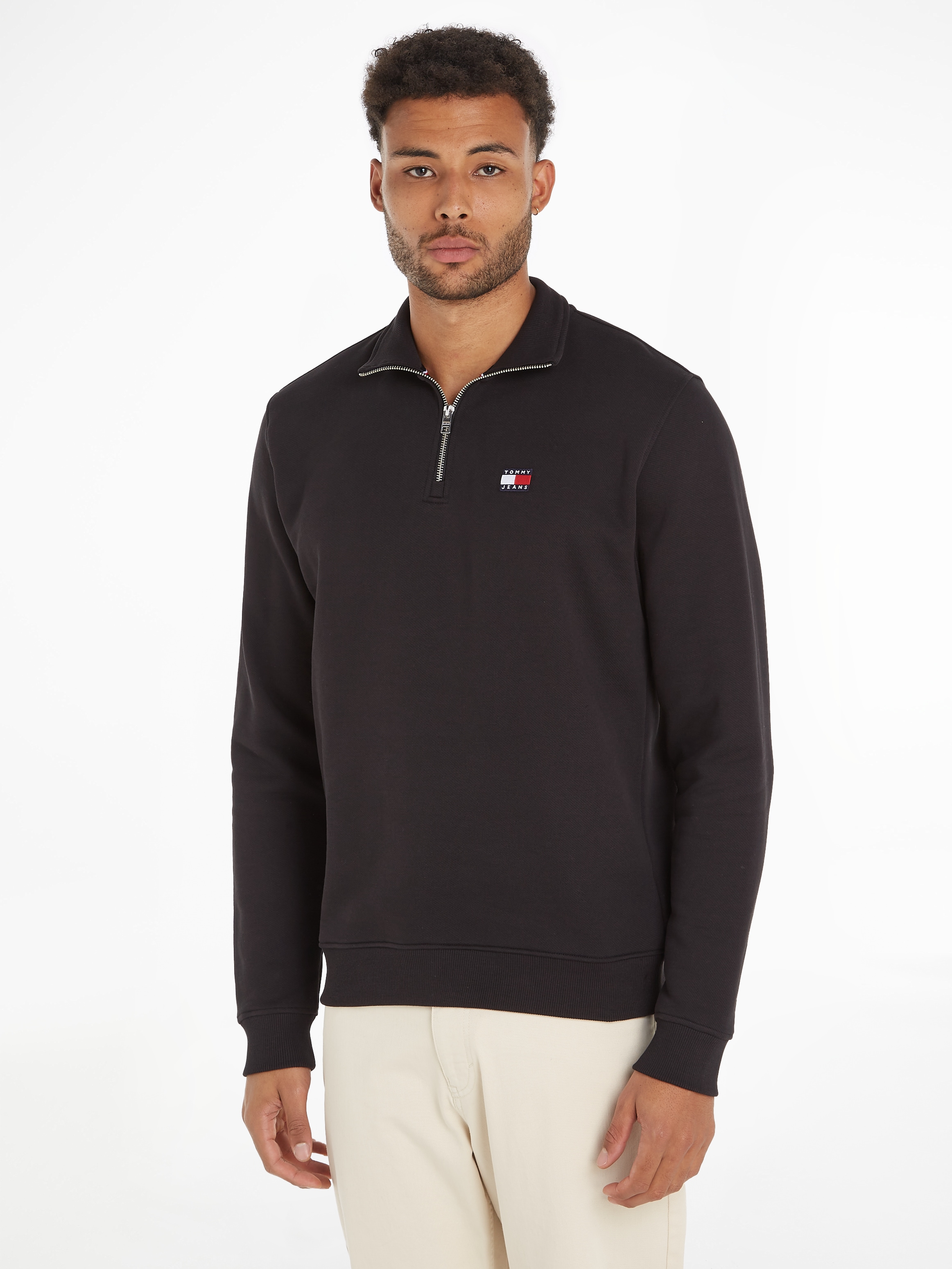 Tommy Jeans Sweatshirt "TJM REG BADGE 1/4 ZIP EXT", mit Logoprägung