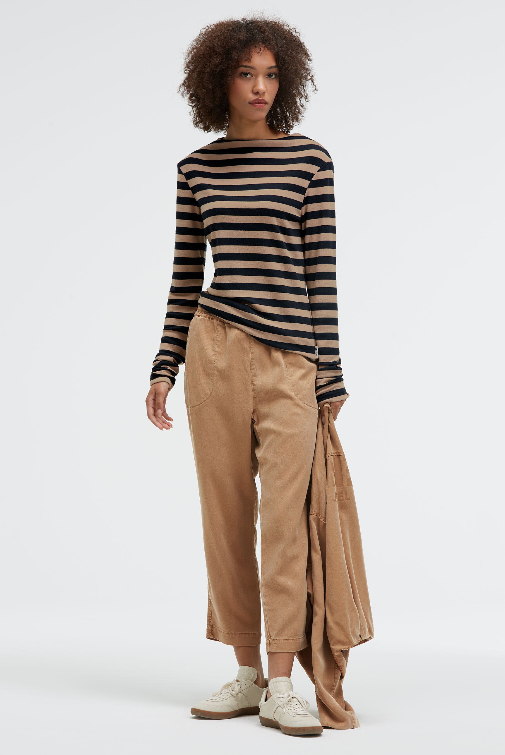 SENSES.THE LABEL Rundhalsshirt mit überlangen Ärmeln