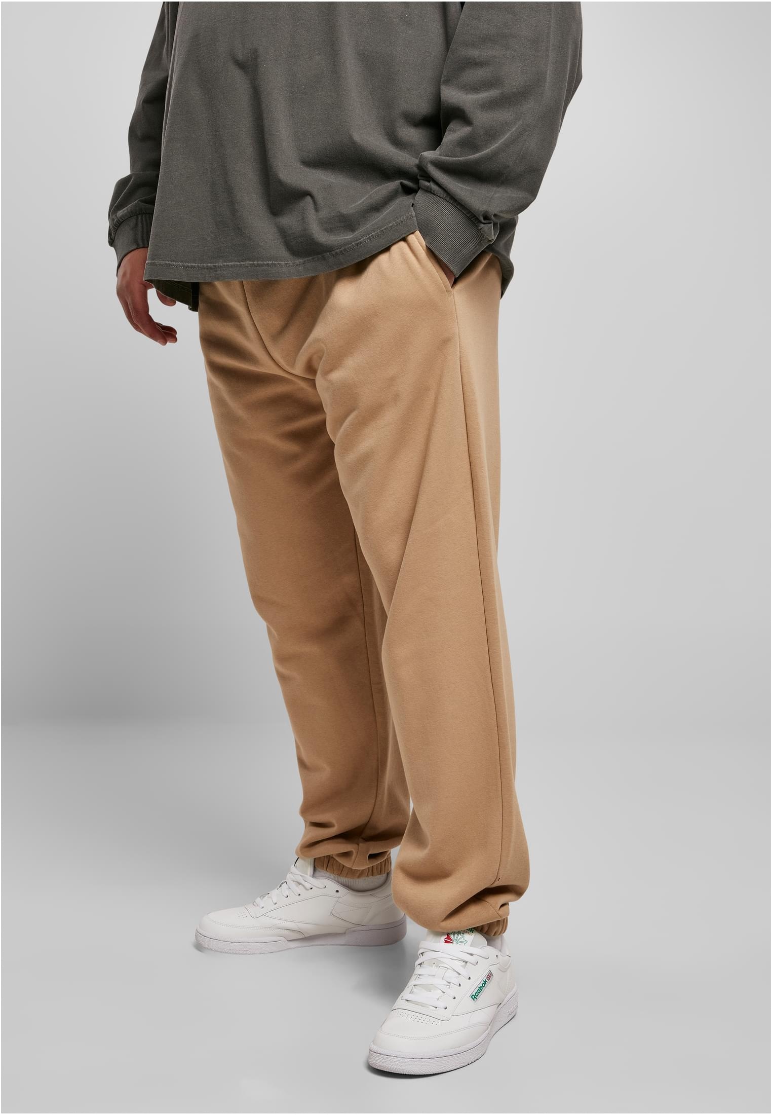 URBAN CLASSICS Stoffhose "Urban Classics Herren Basic Sweatpants 2.0" günstig online kaufen