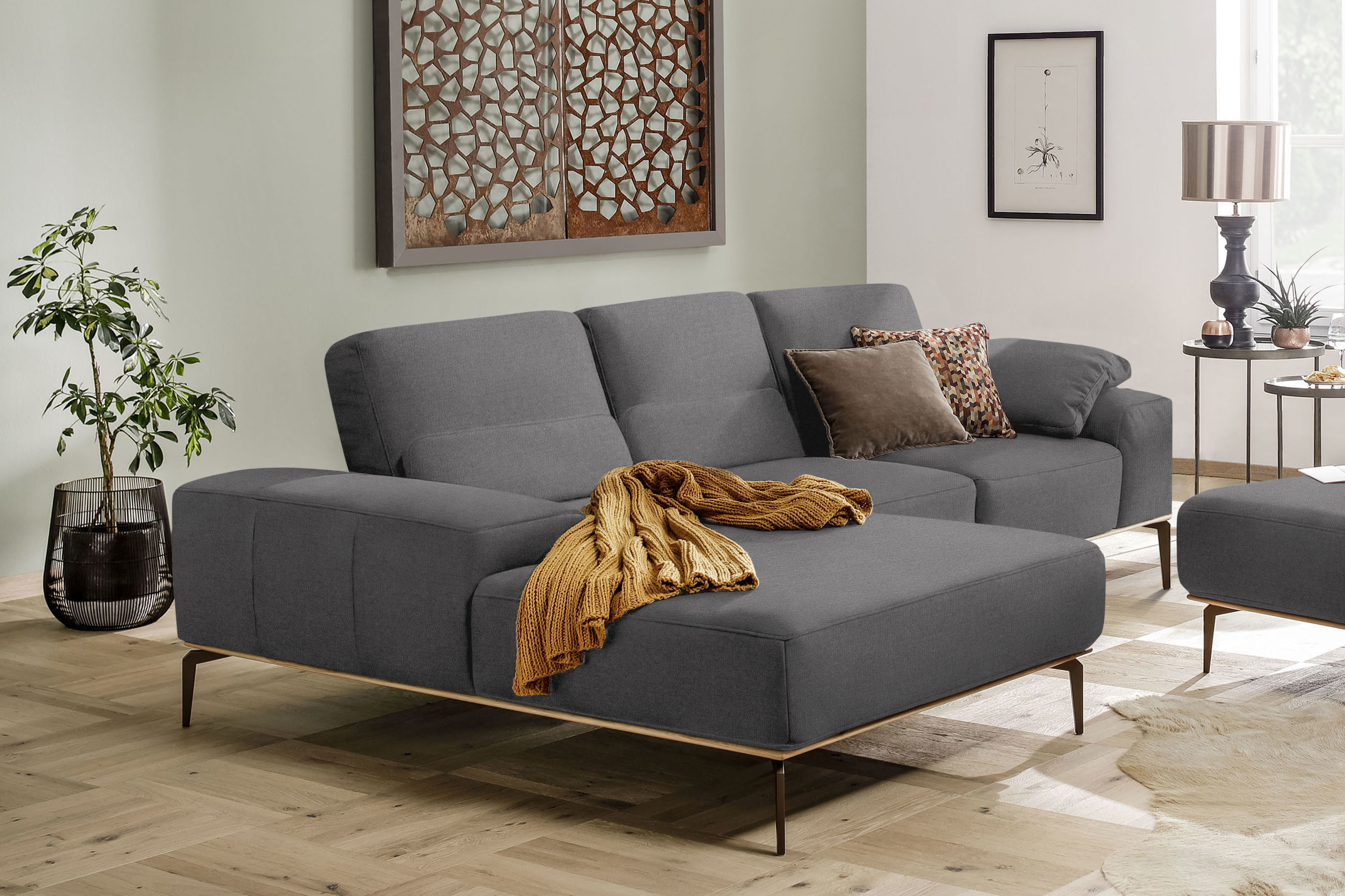 W.SCHILLIG Ecksofa "run, Designsofa mit tollem Sitzkomfort, bequem, L-Form" mit Holzsockel, Füße in Bronze pulverbeschichtet, Breite 279 cm