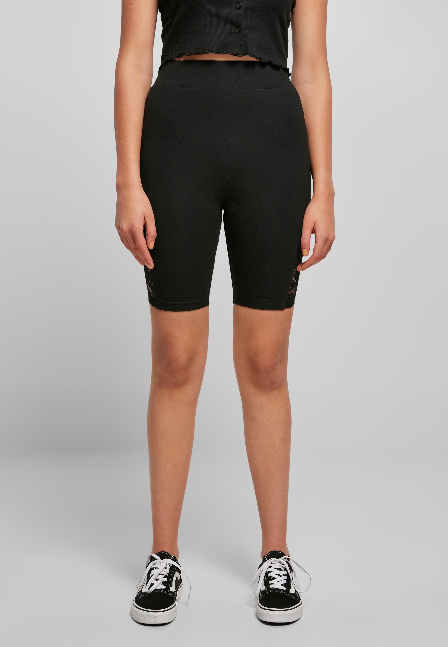URBAN CLASSICS Radlerhose »Urban Classics Damen Ladies High Waist Lace Inset Cycle Shorts«, (1 tlg.)